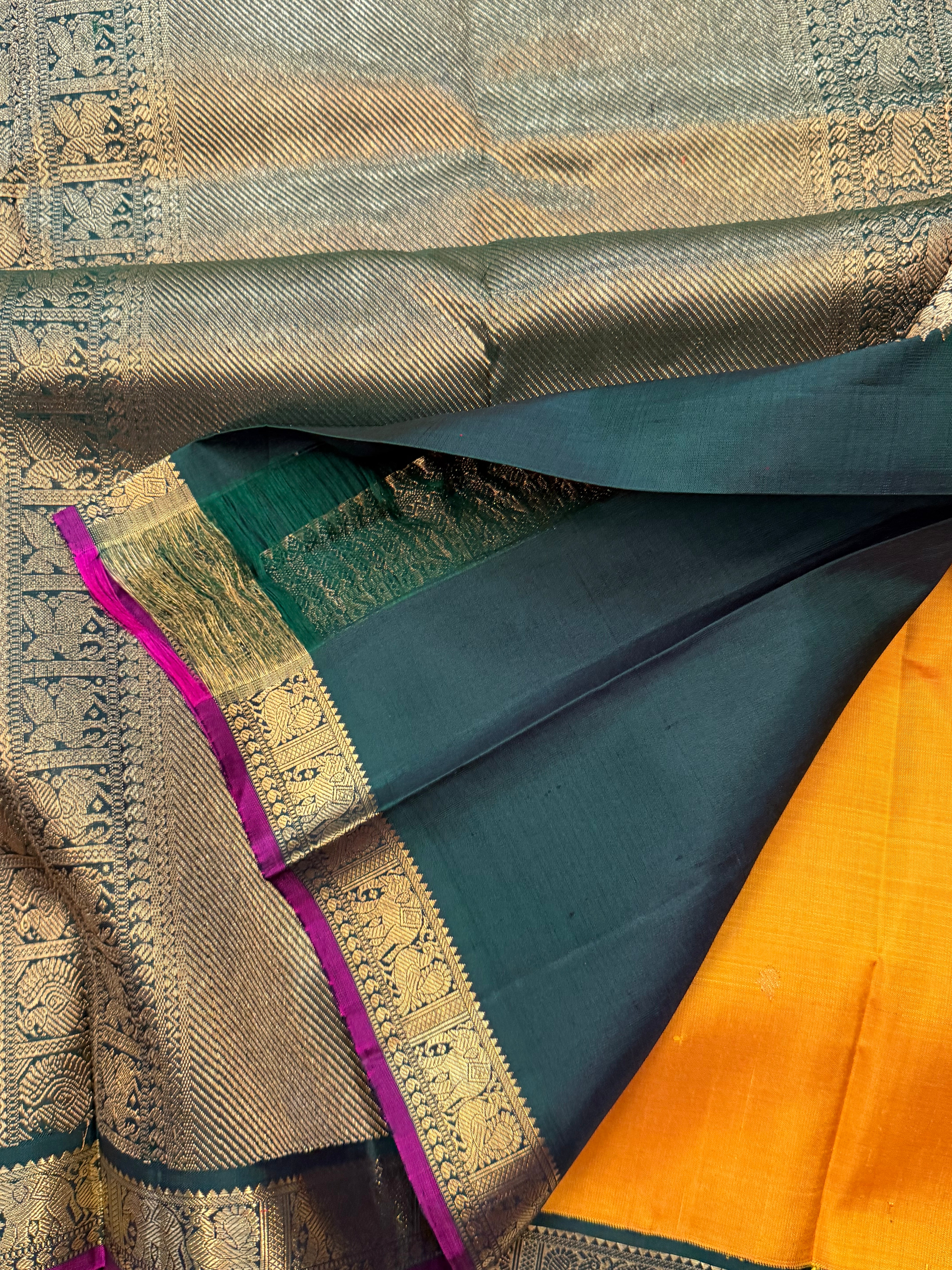 Golden mustard yellow korvai / kanjipuram silk