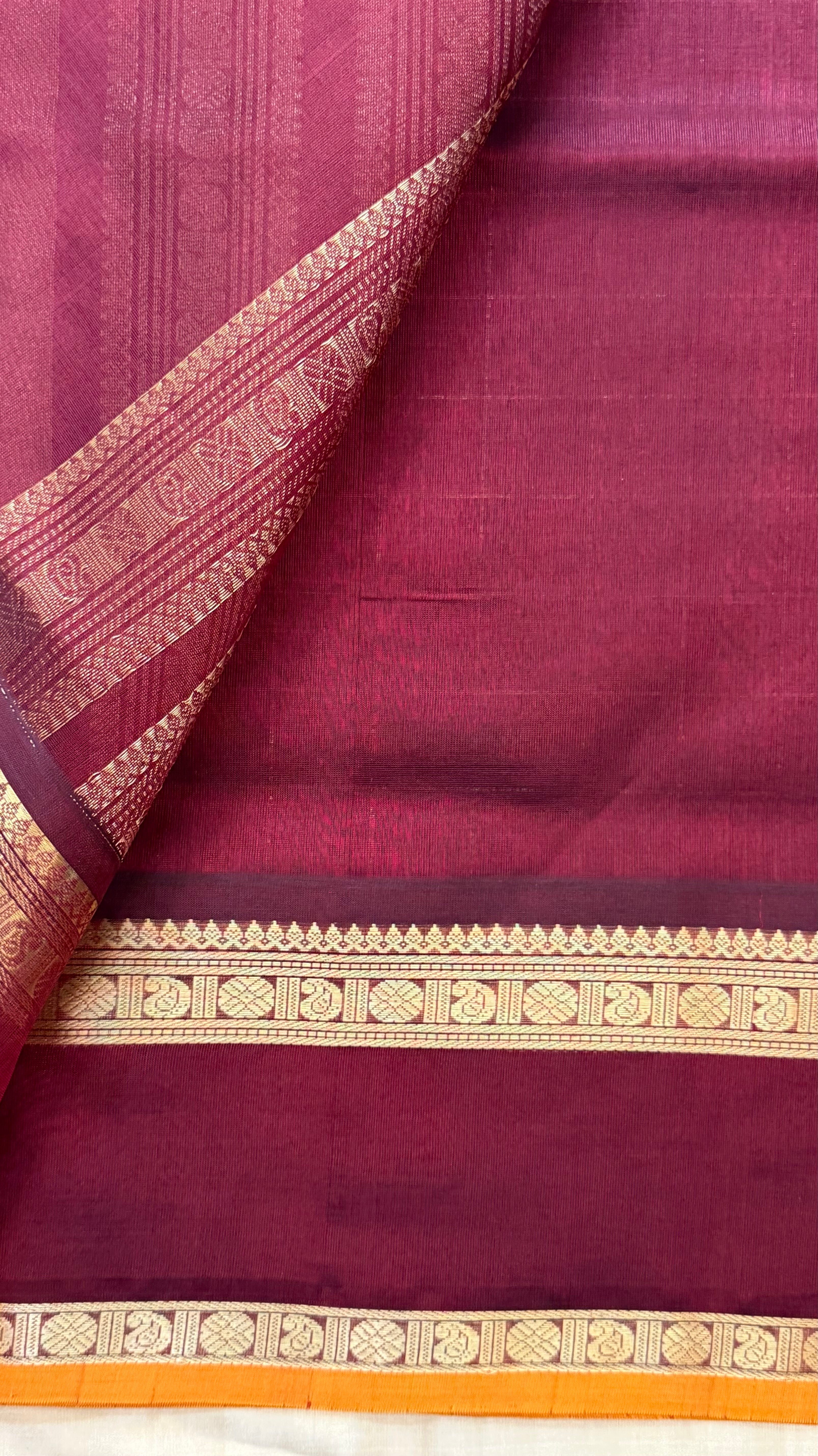 Paaku checks retta pet silk cotton.