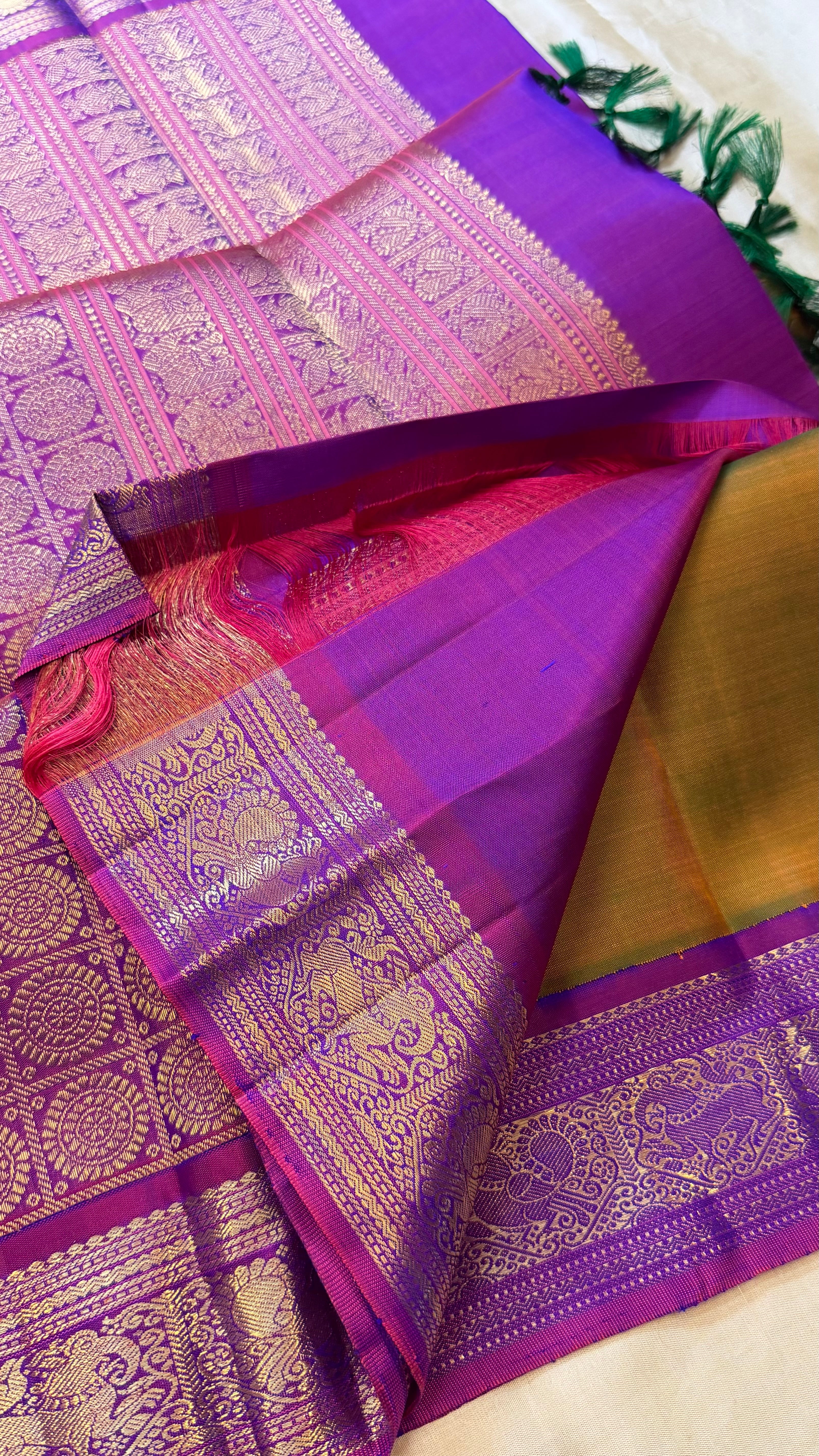 Maanthulir shot purple kai korvai/ Kanjipuram Silk