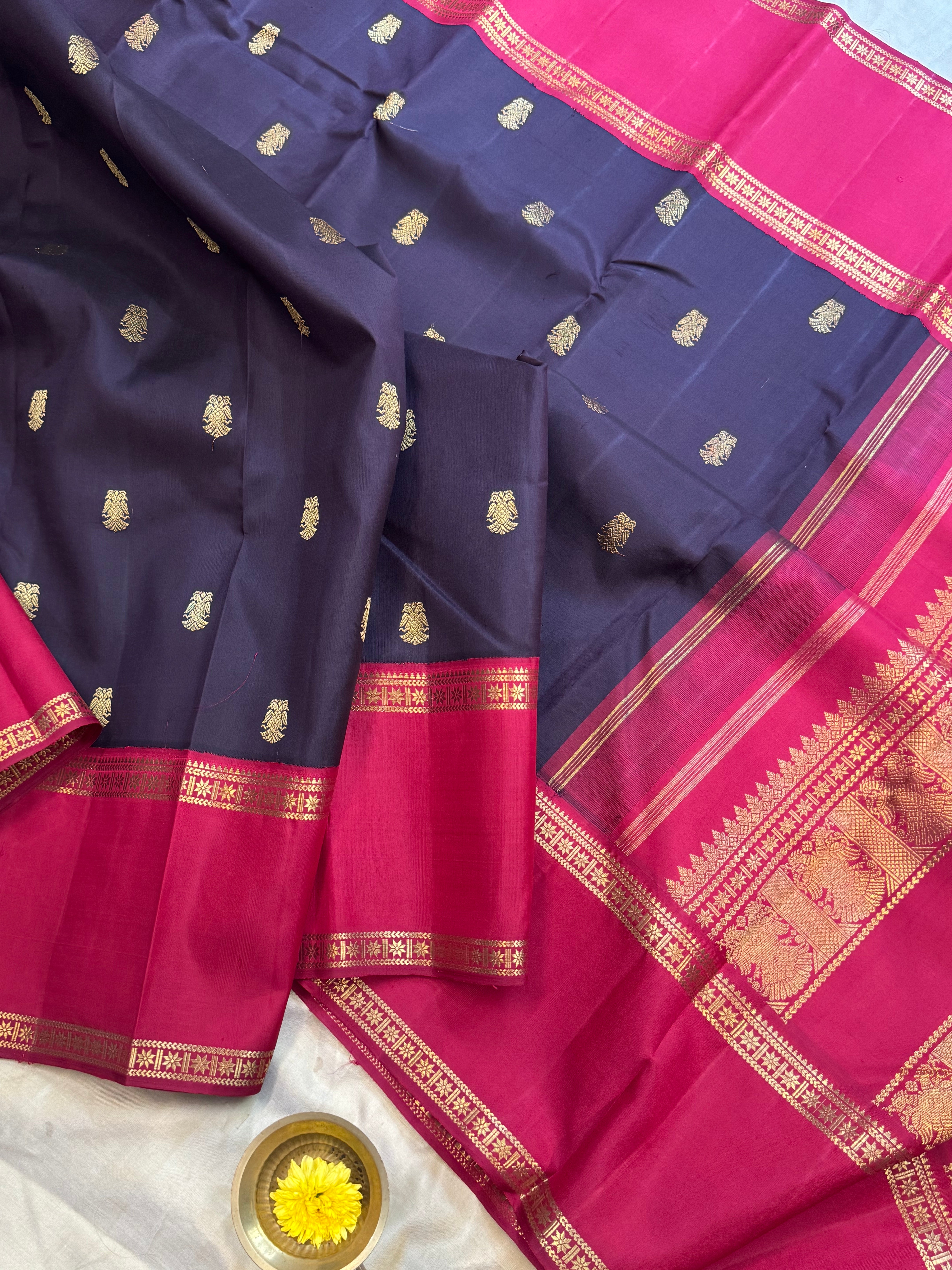 Kanchana retta pet Korvai kanjipuram silk.