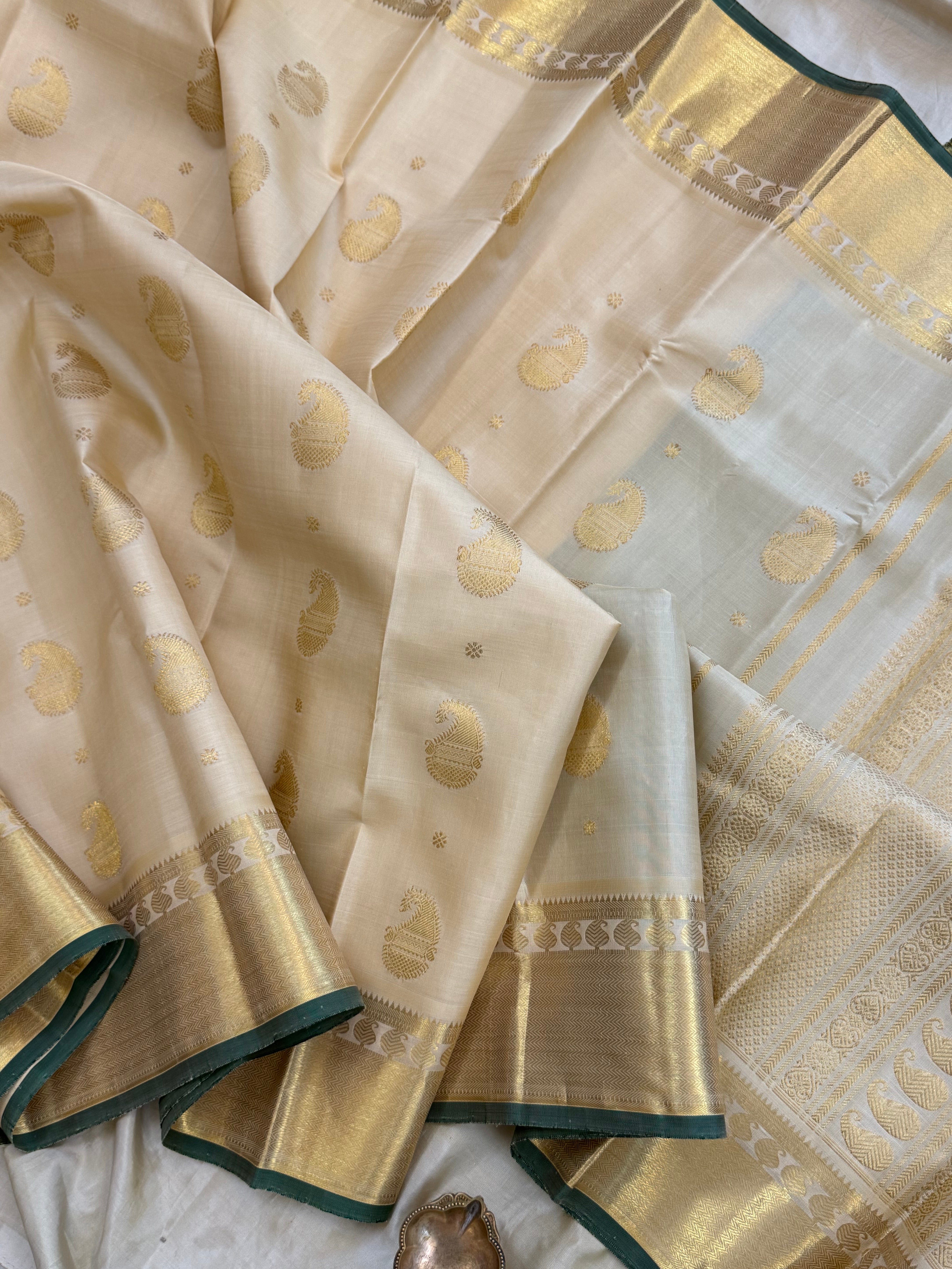 Off sandal manga butta /Arani Silk Saree CLSA10841