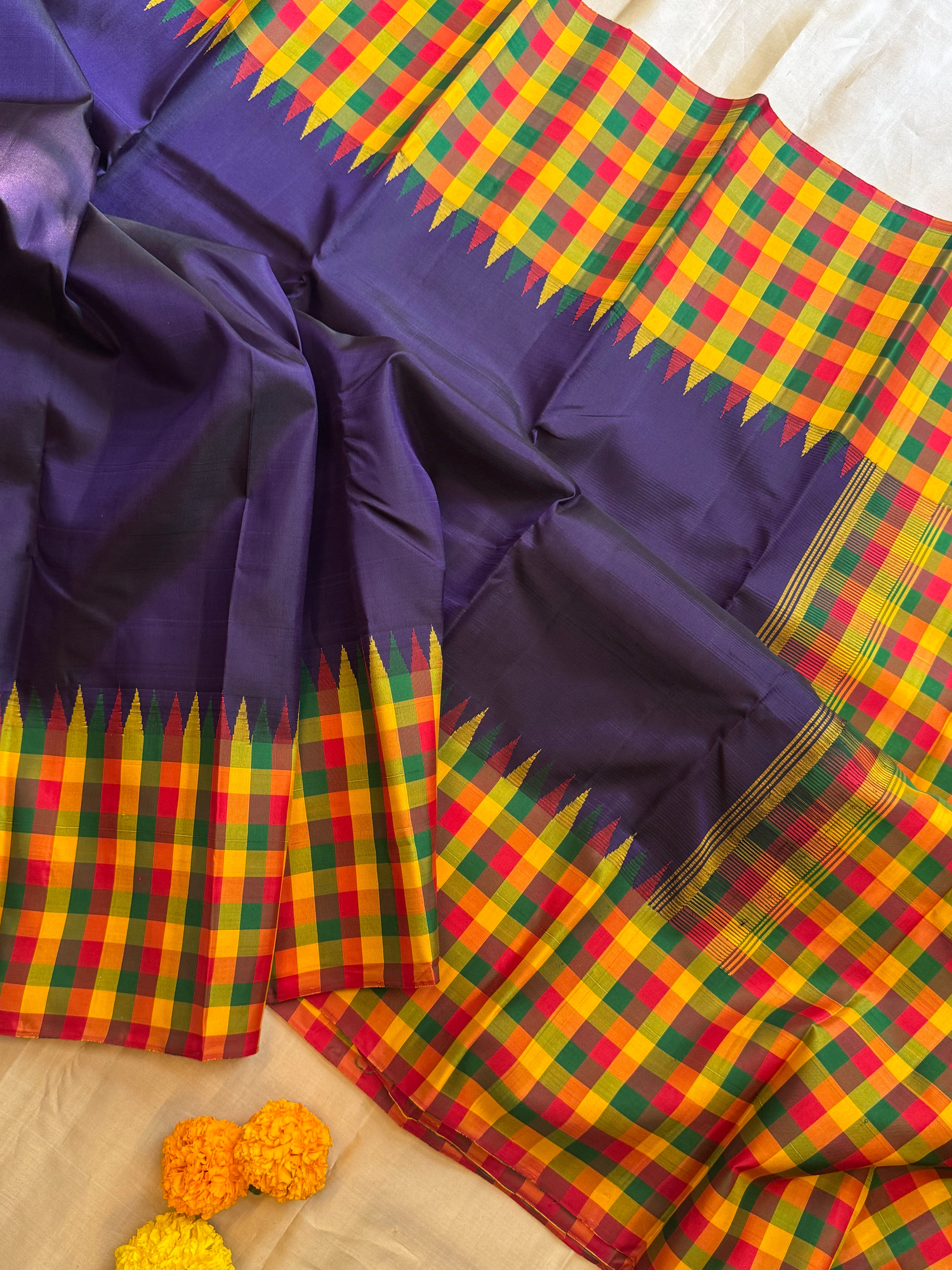 Paalum pazhamum kattam korvai / Arani silk