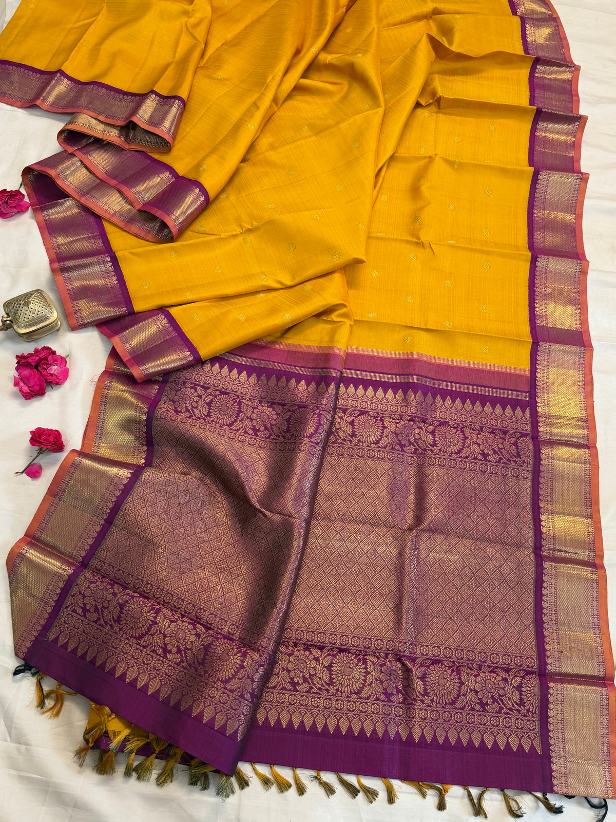 Yellow - Day 1 Navarthri colour pure Zari Kanjipuram silk / Mango yellow Korvai