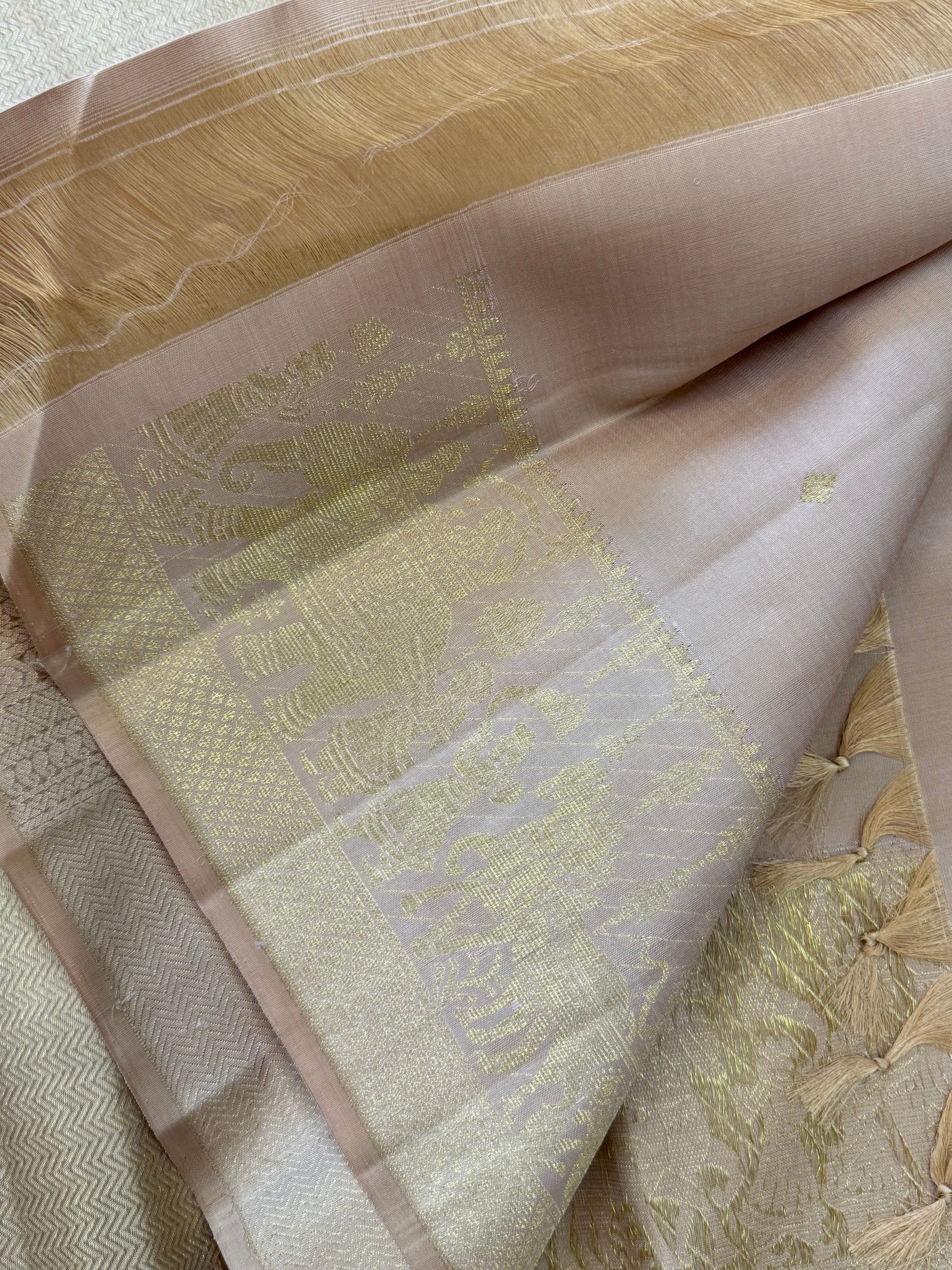 Cream colour body / Arani silk CLSA 10066