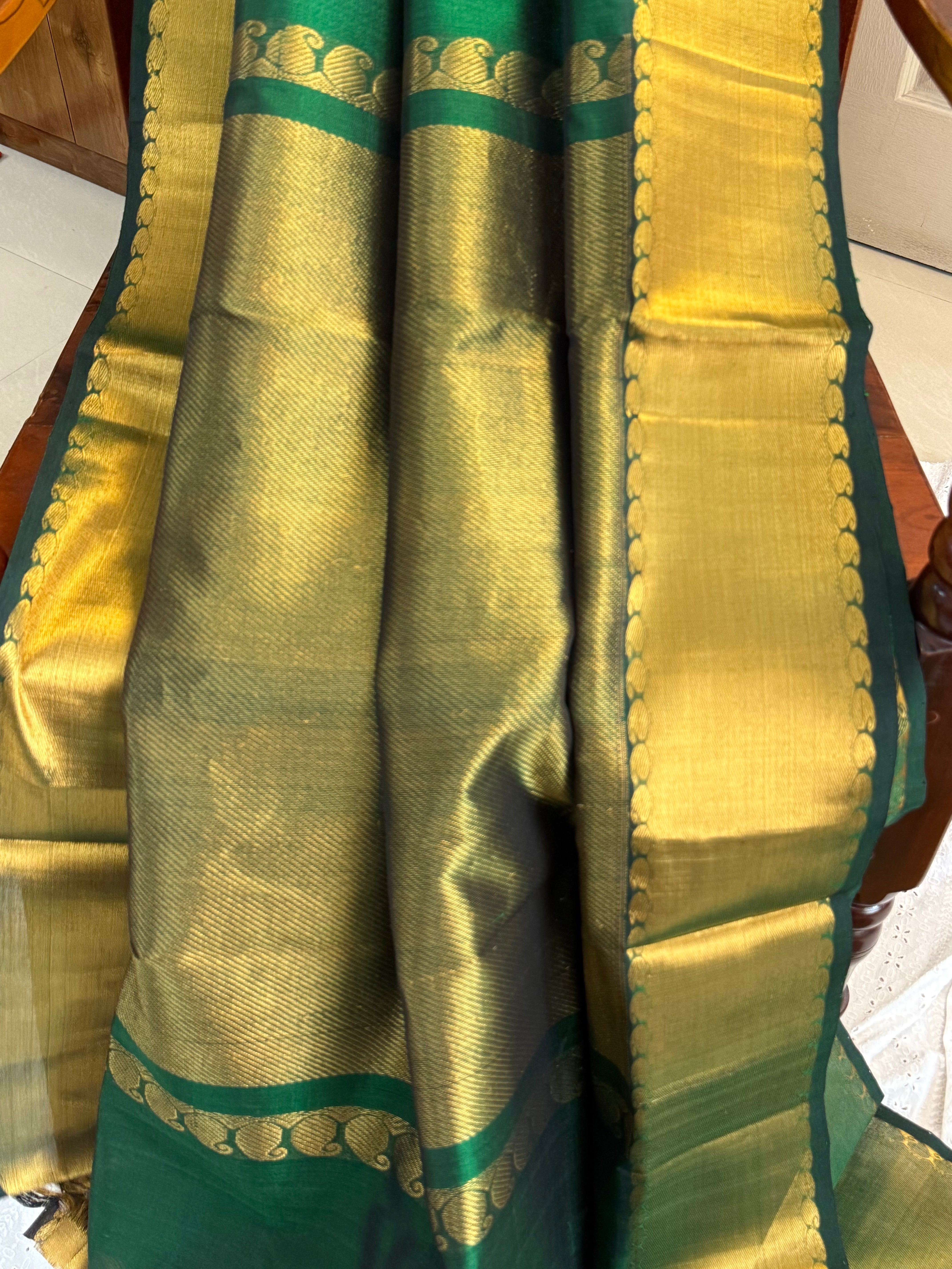Bottle green bavanji border / Silk Cotton