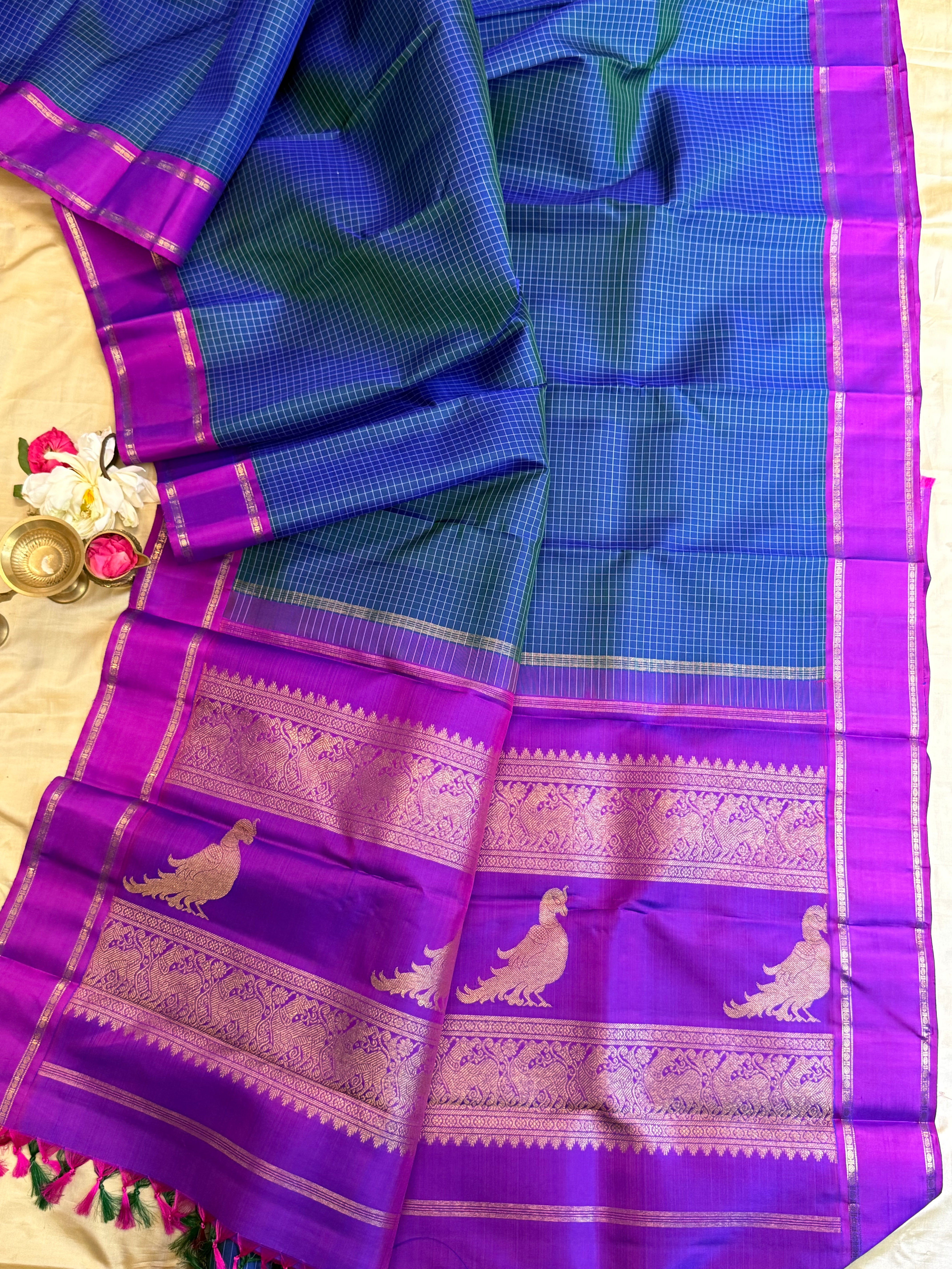 Mayilkazhuthu kattam - kili pallu/ Kanjipuram silk