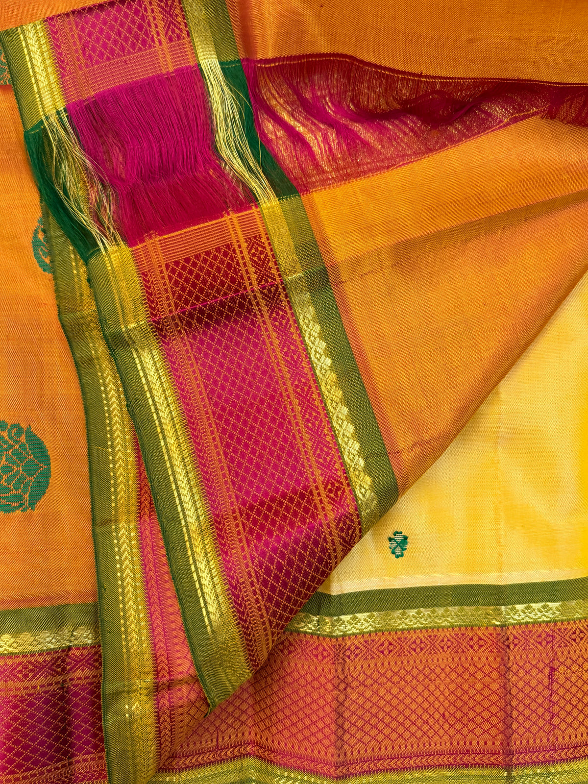 Aarani pure silk saree/clsa 12778