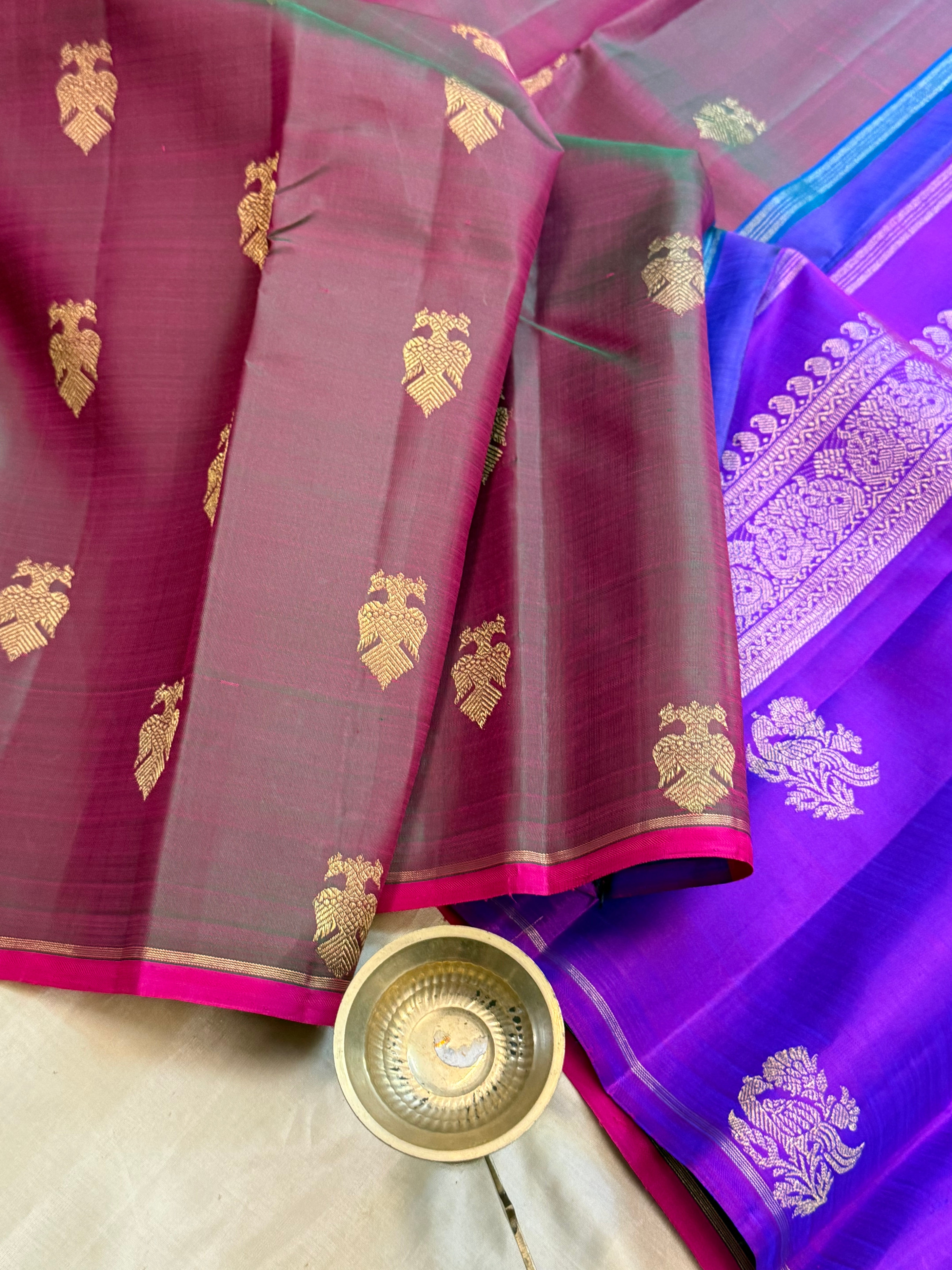 Brown shot purple Iruthalaipakshi/ Kanjipuram silk