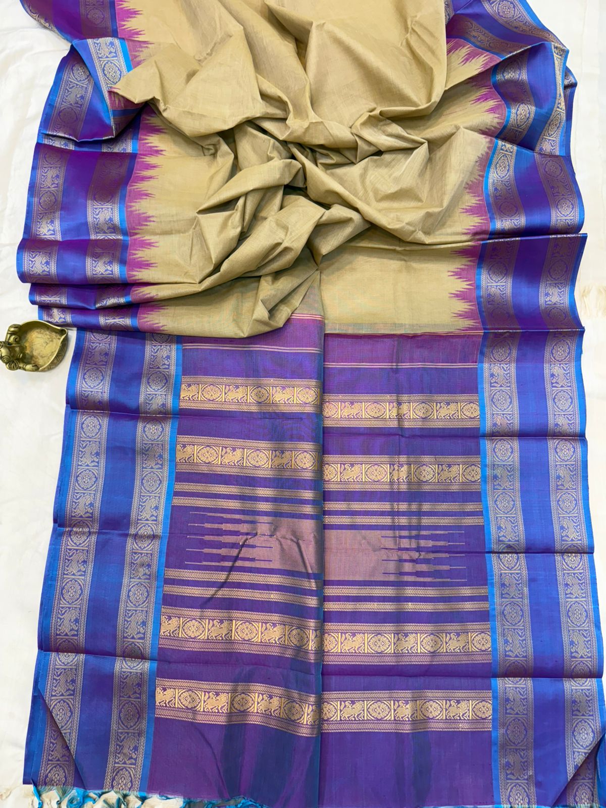 Sandal cotton body - Lavender silk border