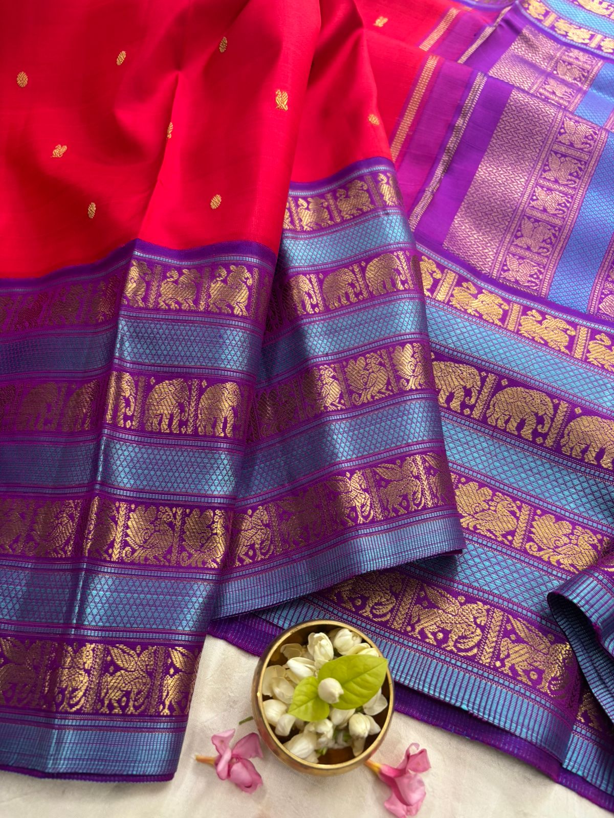 Red varisapet korvai kanjipuram silk