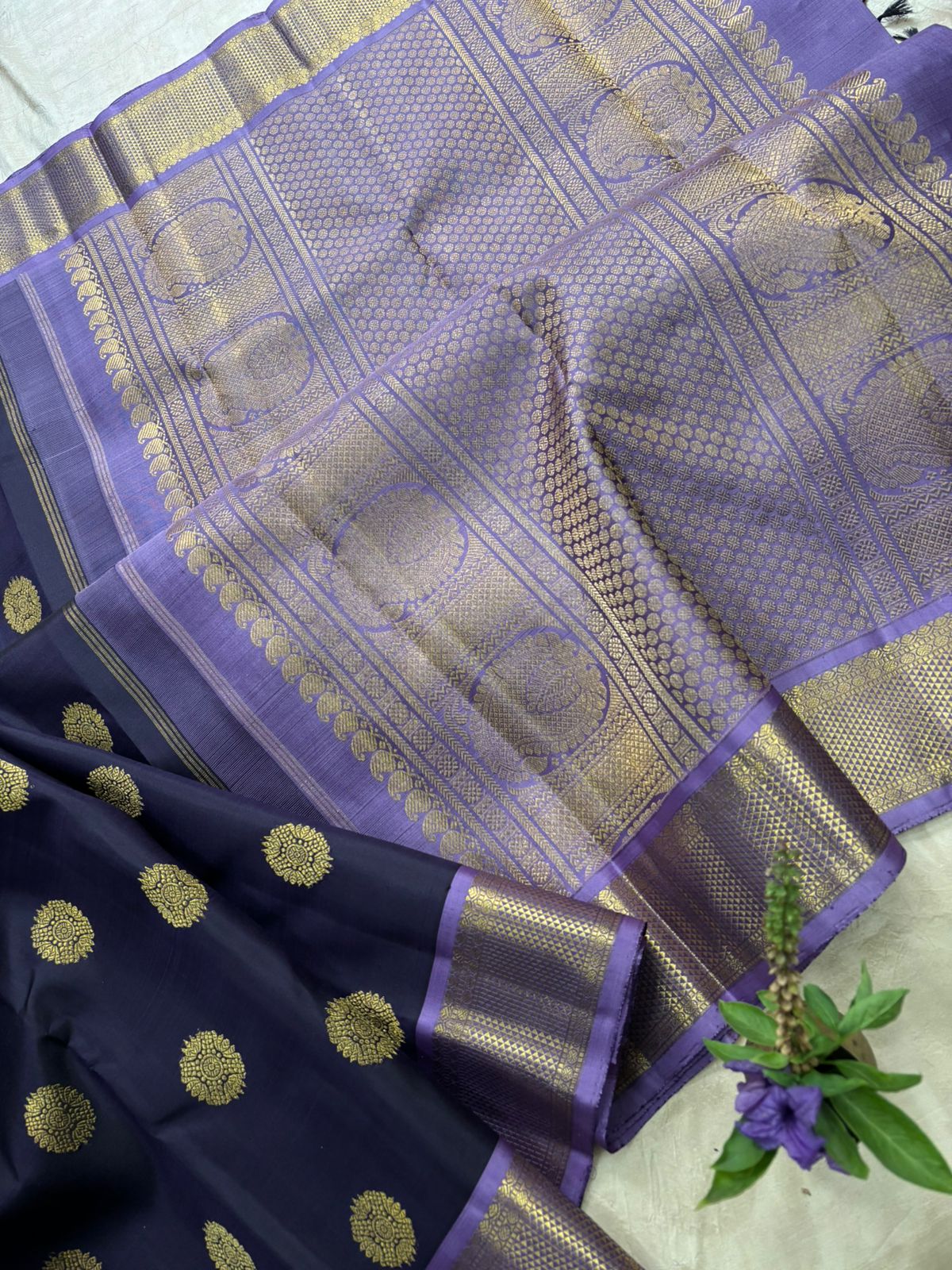 Dark blue with lavender / kanjipuram silk