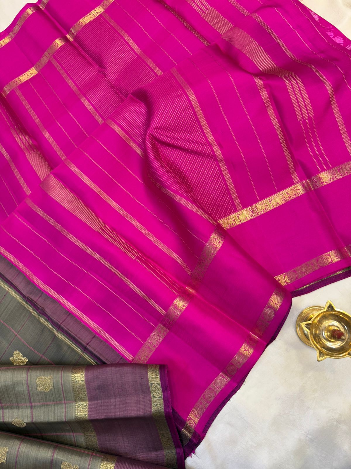 Grey with pink checks / kanji's silk