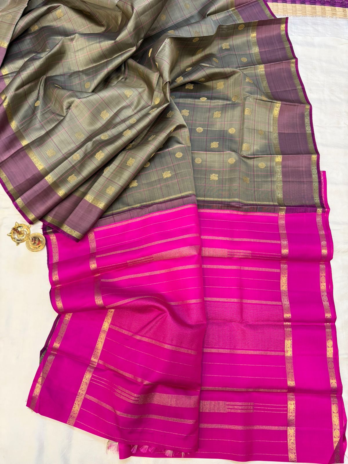 Grey with pink checks / kanji's silk