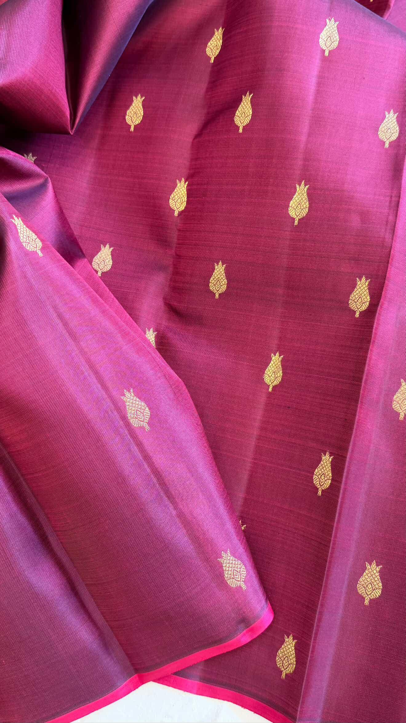 Beetroot color borderless/ kanjipuram silk