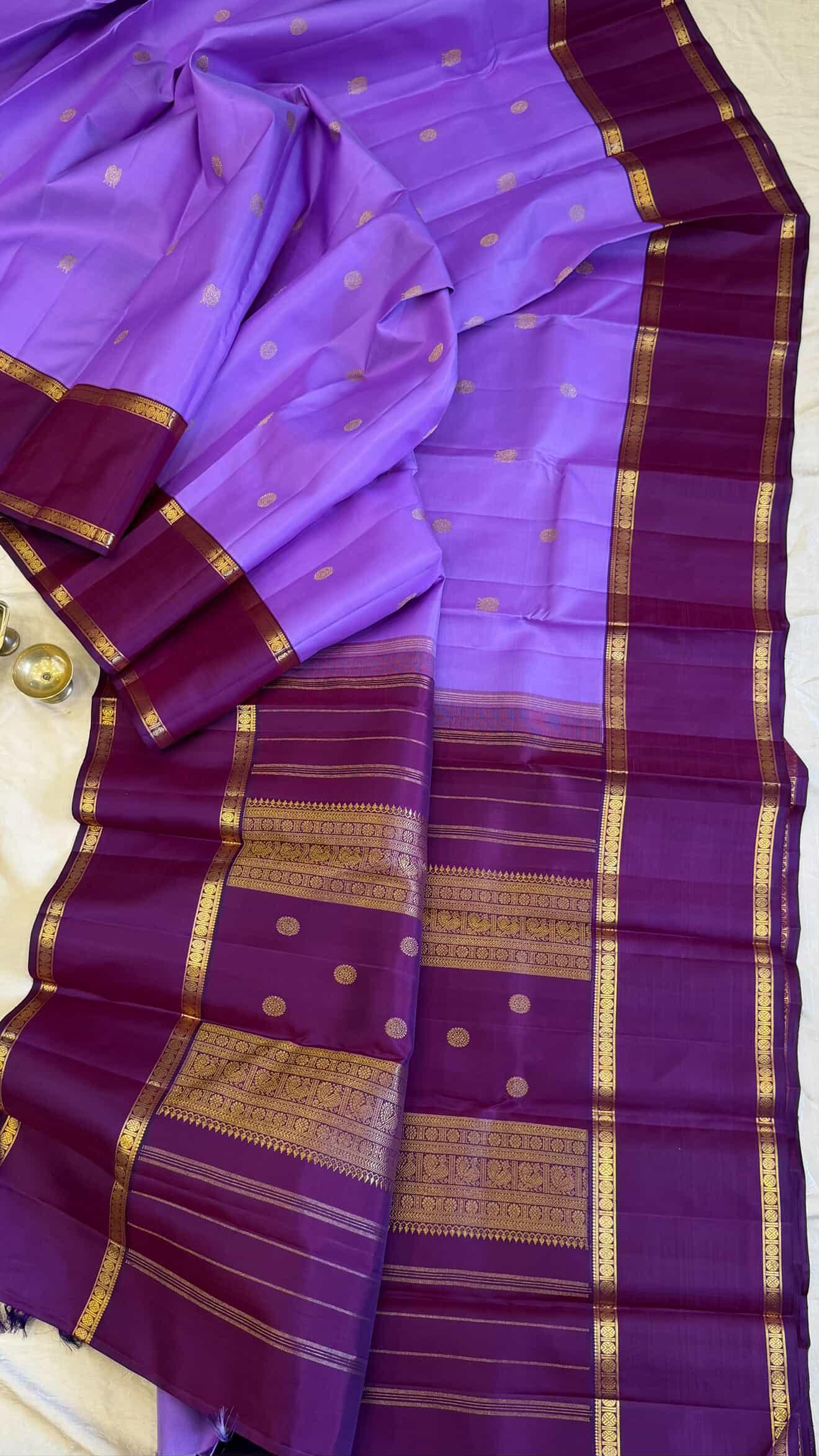 Lavendar and wine rettapet border/ kanjipuram silk