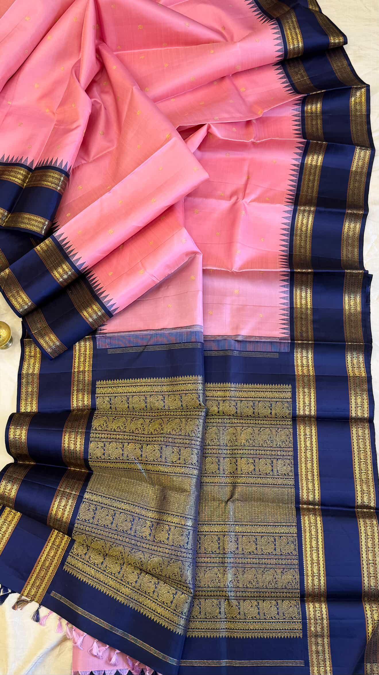 Pink and blue rettapet border kai korvai/ kanjipuram silk
