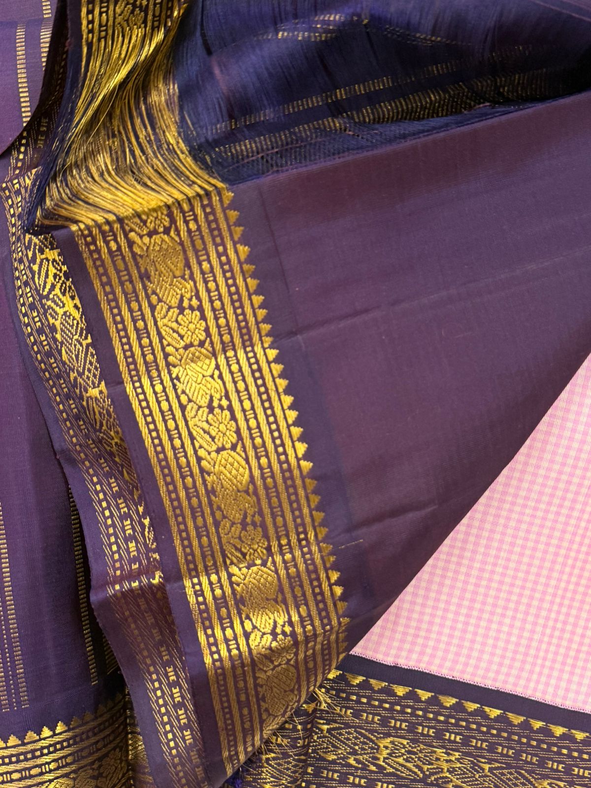 Pink checks and deep paaku / Arani Silk CLSA9878