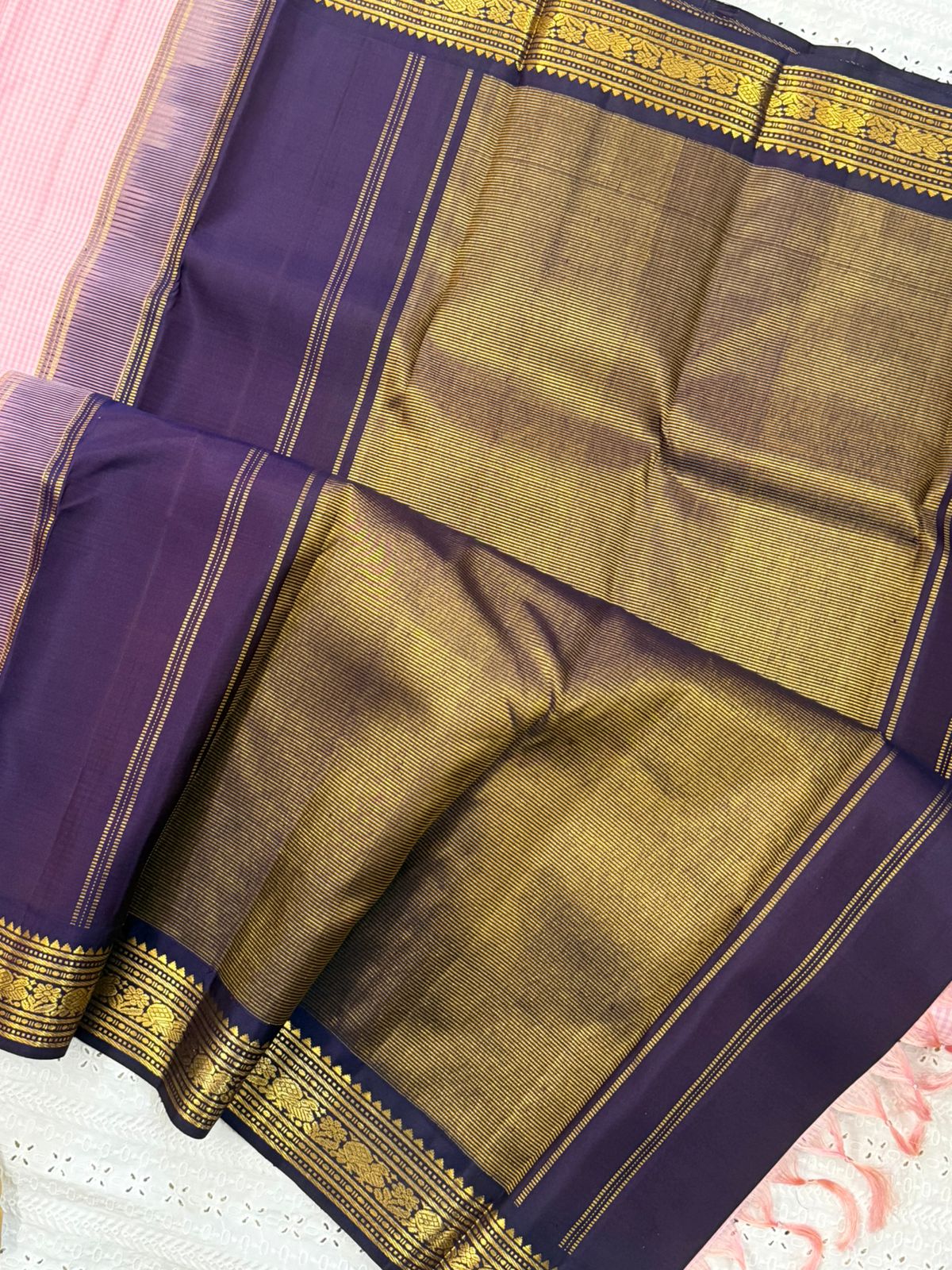 Pink checks and deep paaku / Arani Silk CLSA9878