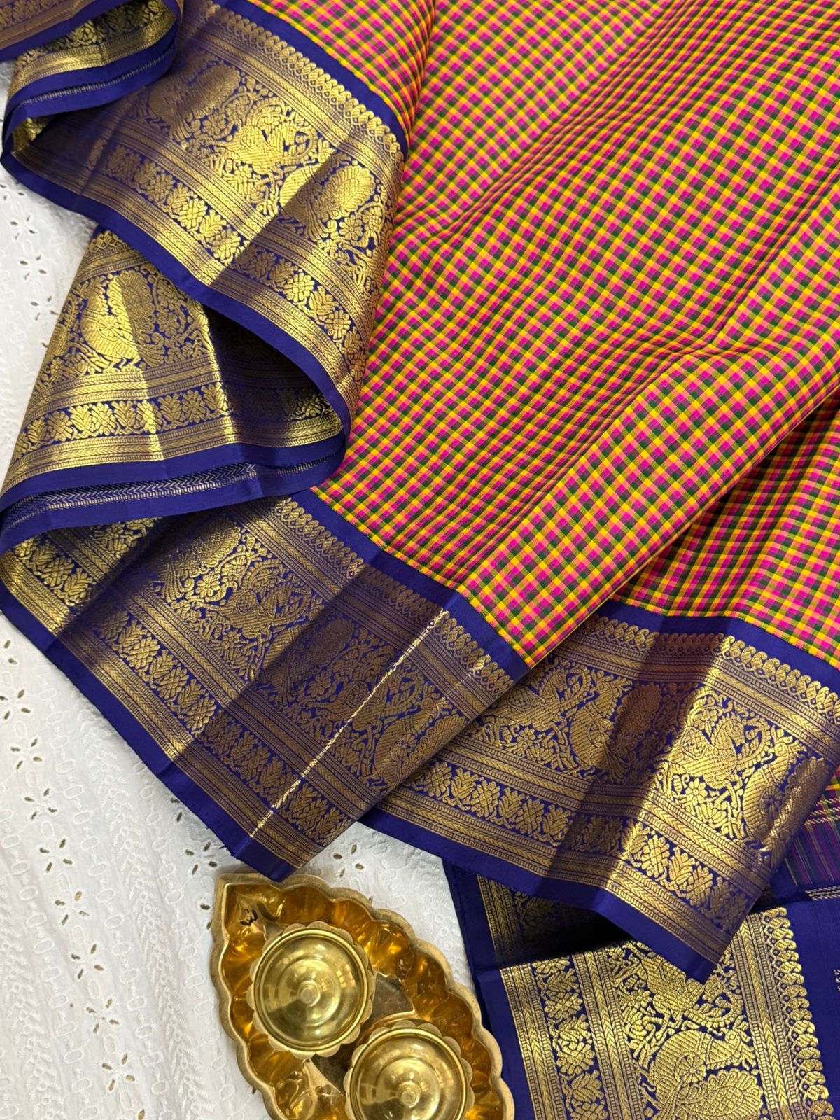 Paalum pazhamum checks and blue korvai / Arani silk CLSA9869