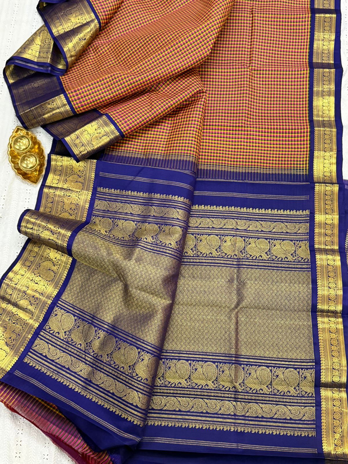 Paalum pazhamum checks and blue korvai / Arani silk CLSA9869