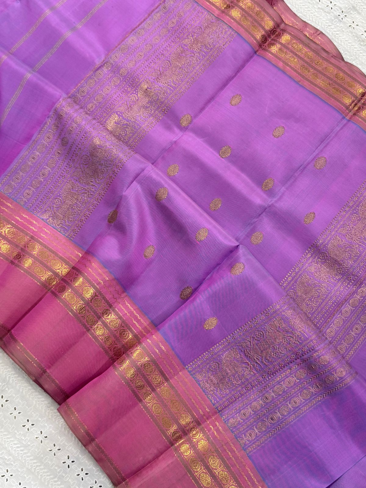 Lavender and pastel pink kaal erangina border/ Arani Silk CLSA9865