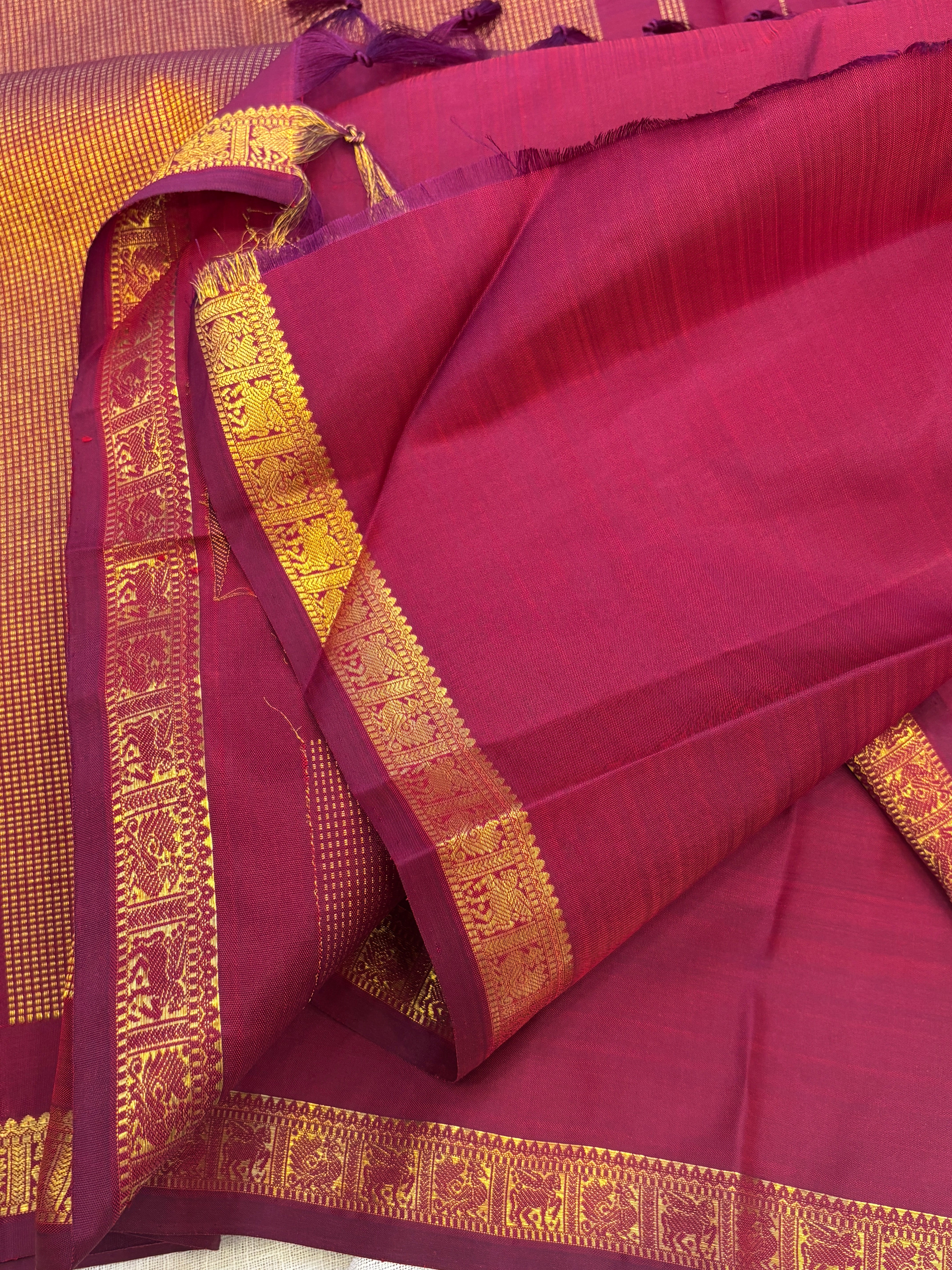 Pinkish Araku kondai killi / kanjipuram silk