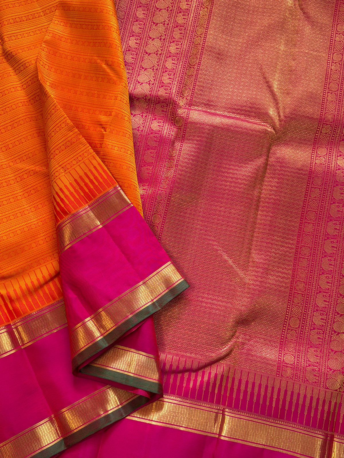 Varisapet orange / pure Zari Kanjipuram silkCLSA10617