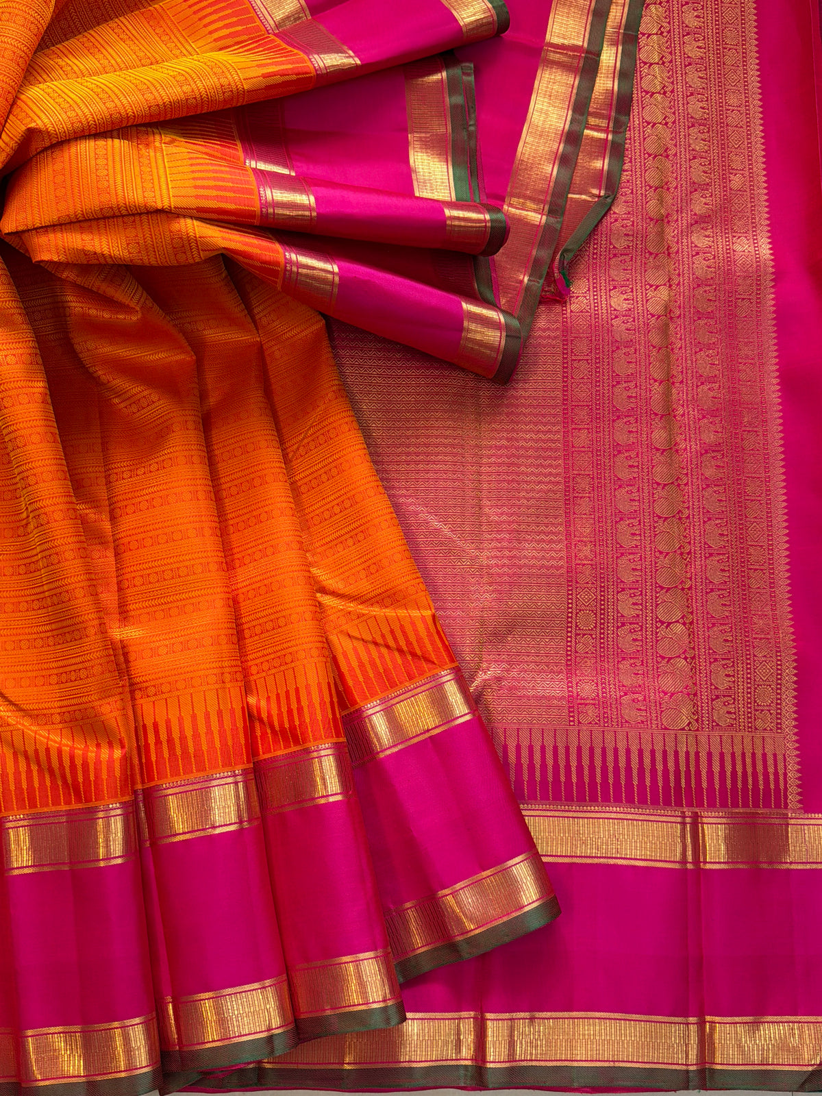 Varisapet orange / pure Zari Kanjipuram silkCLSA10617
