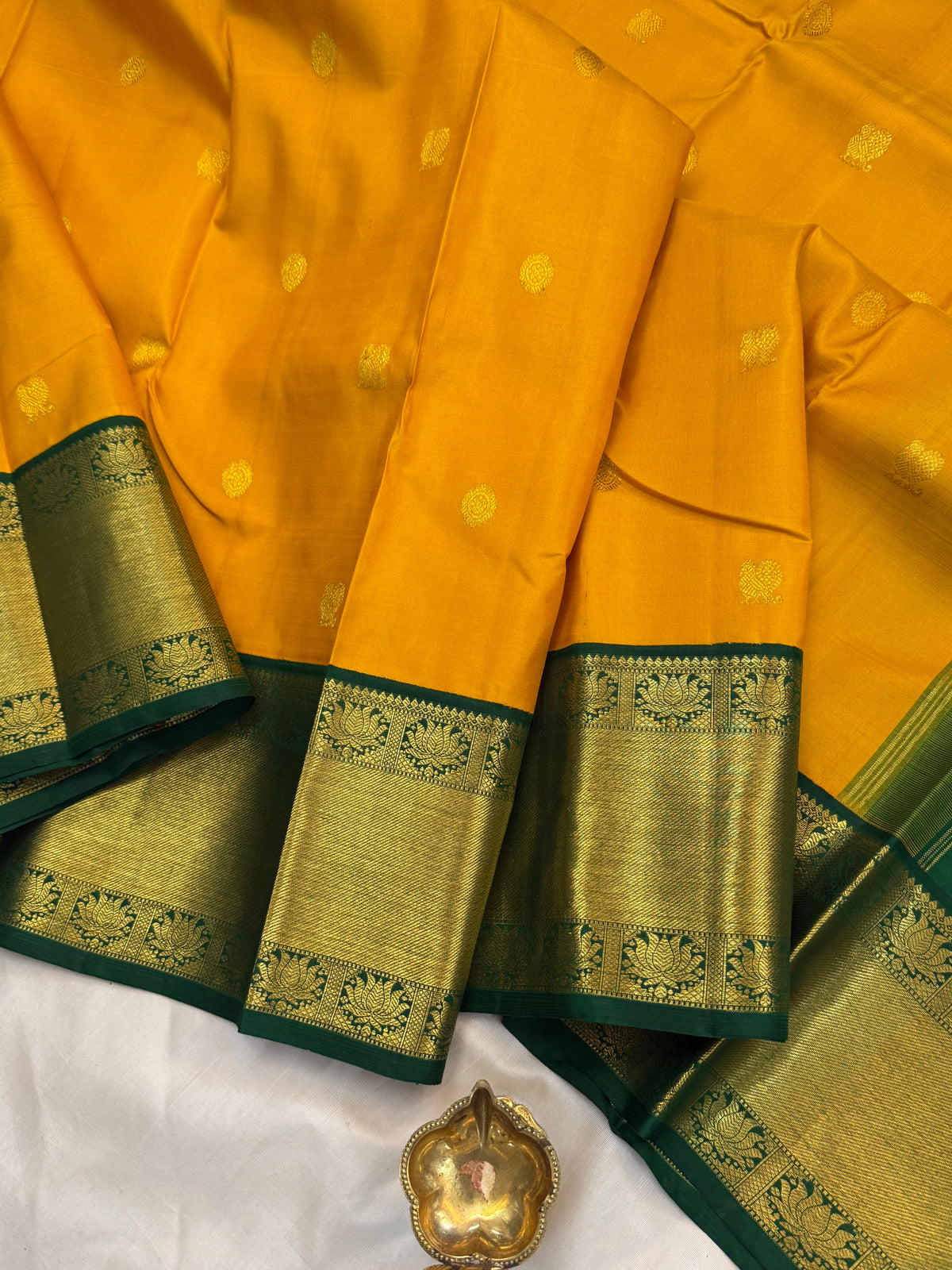 Aarani golden yellow Zari Butta Korvai/kanjipuram silk saree clsa 6697