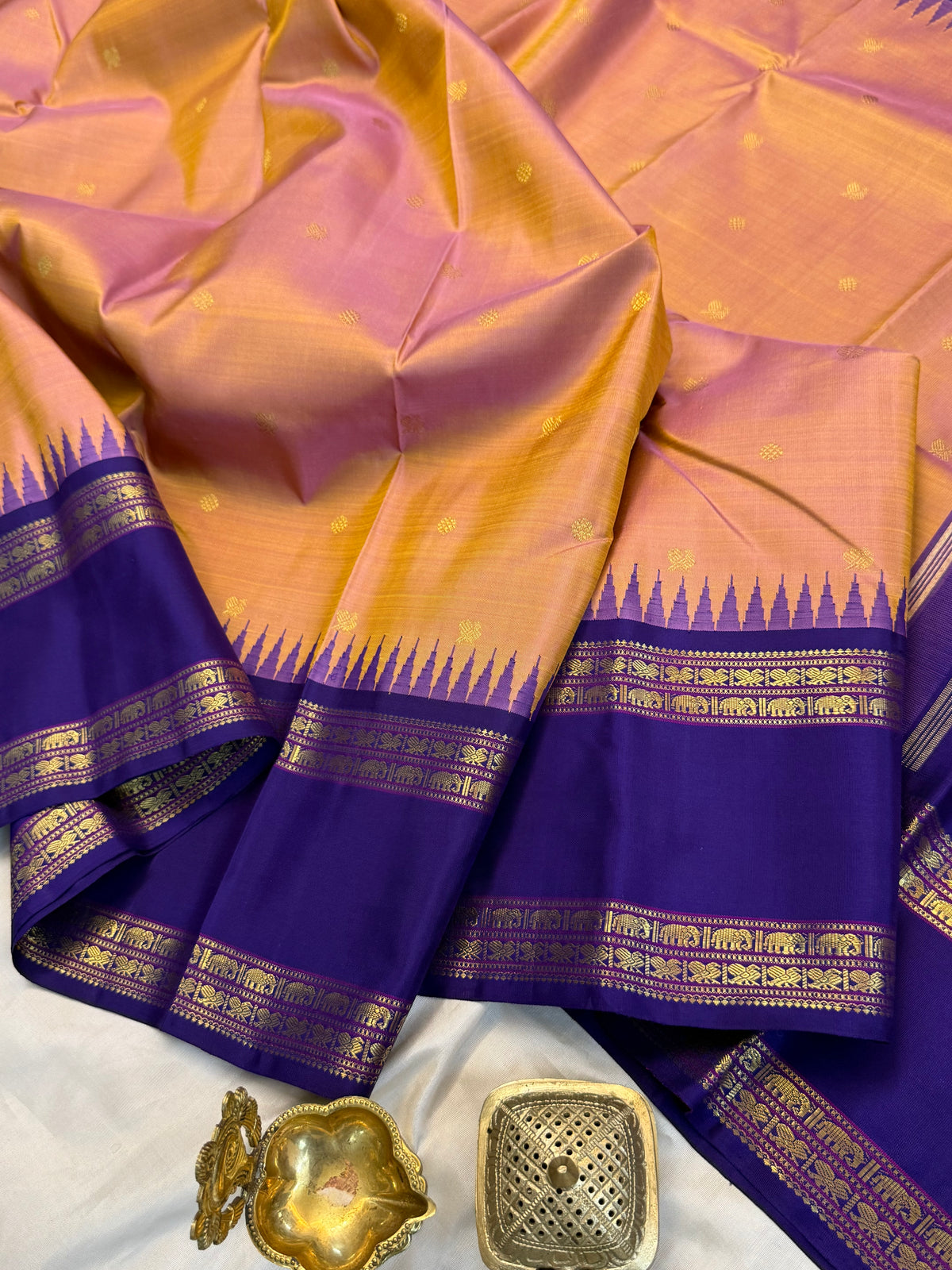 Unusual body with Korvai pure zari kanjipuram silk saree clsa 10973