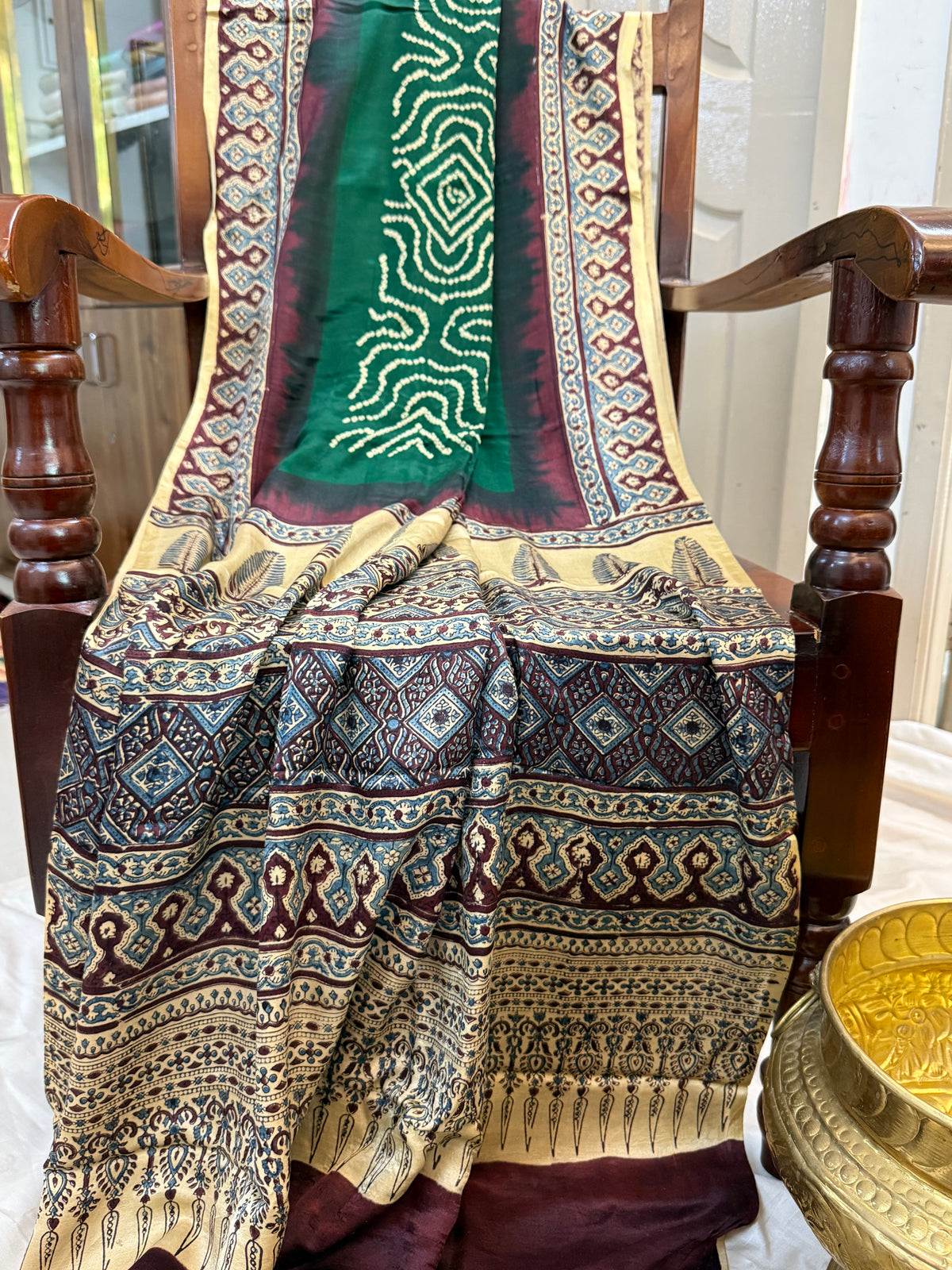 Bhandhini and ajrak prints / Gajji silk clsa 12678