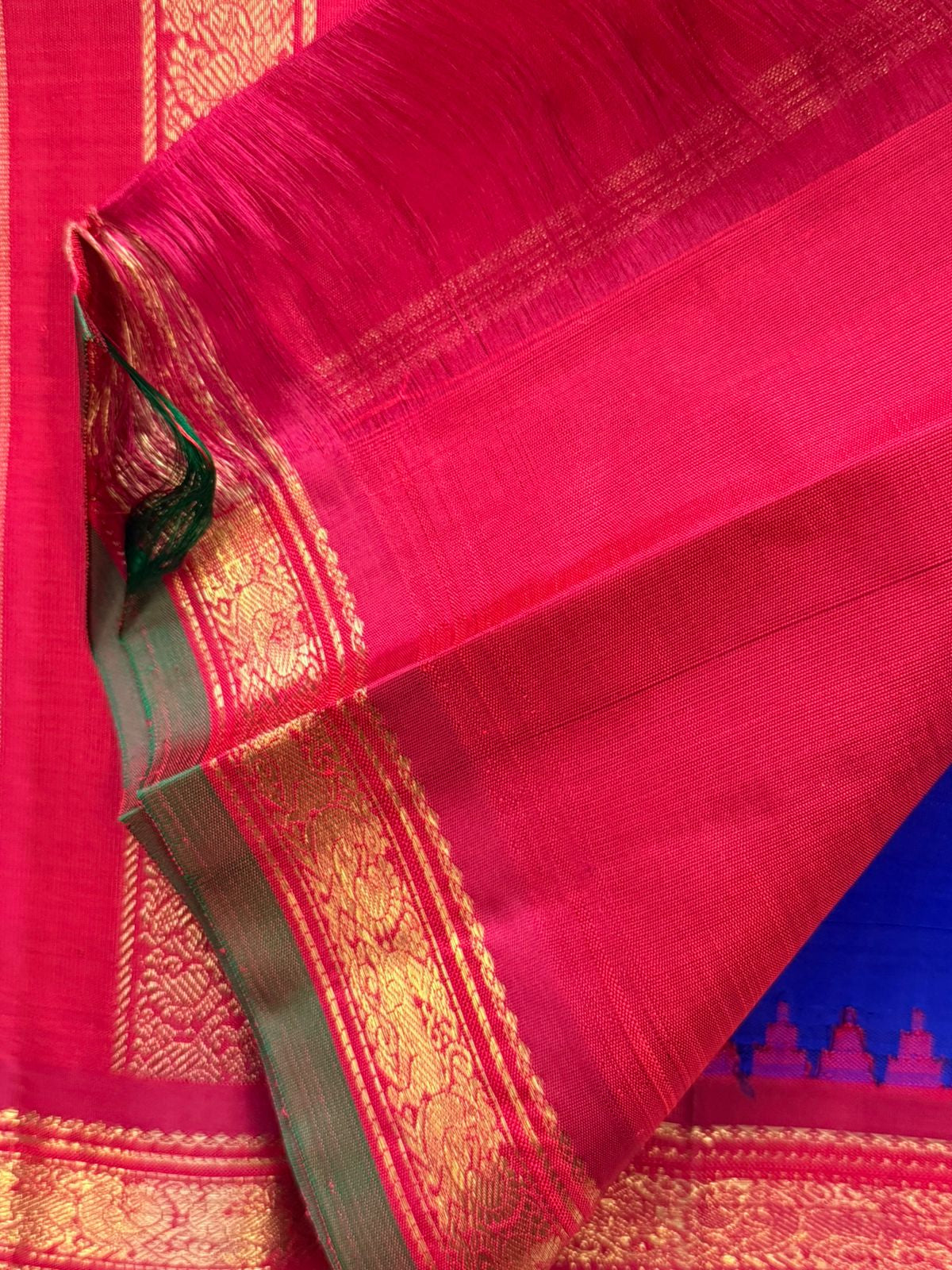 Blue and araku (yazhi and kili) border kai korvai/ kanjipuram silk