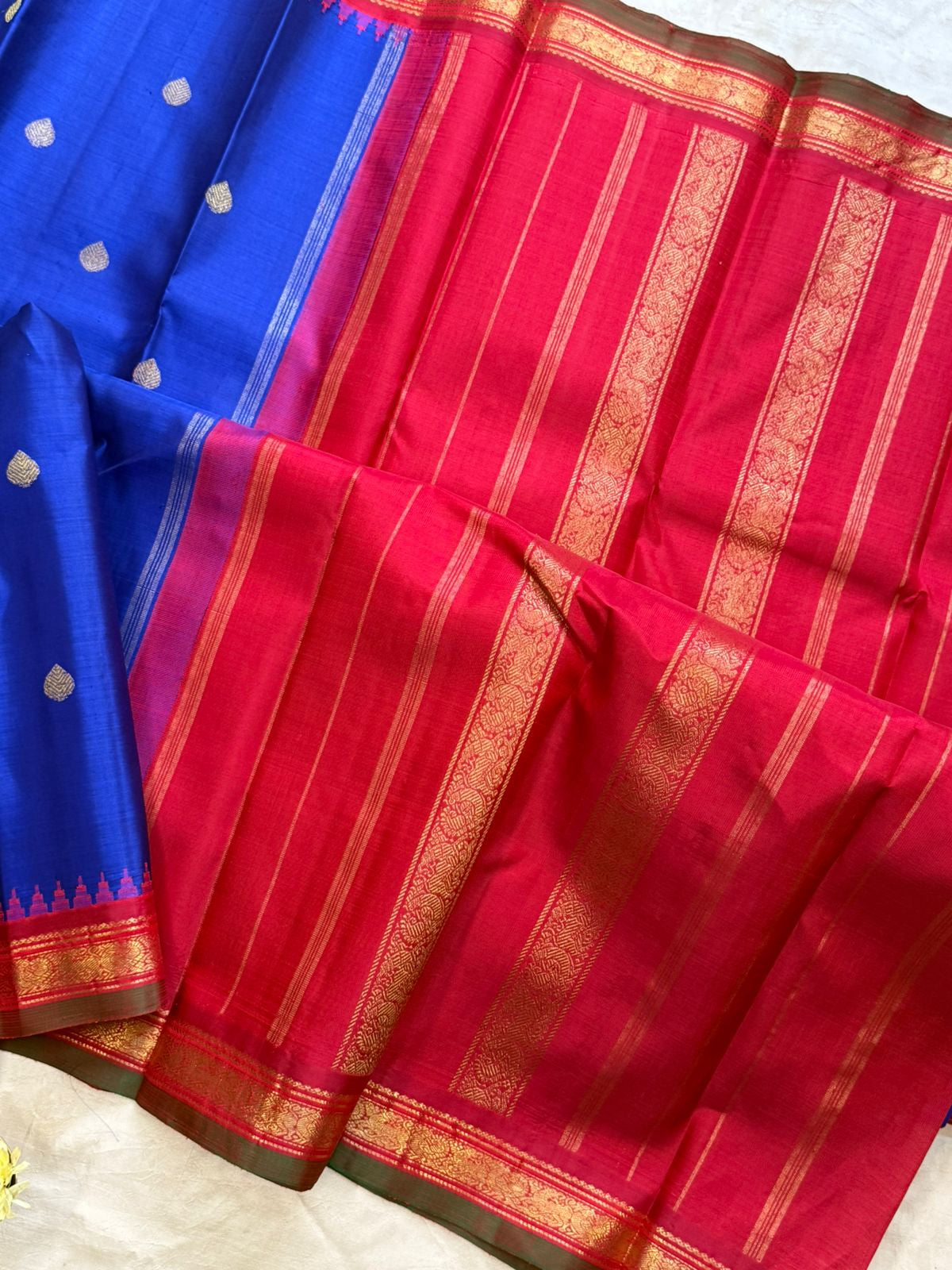 Blue and araku (yazhi and kili) border kai korvai/ kanjipuram silk