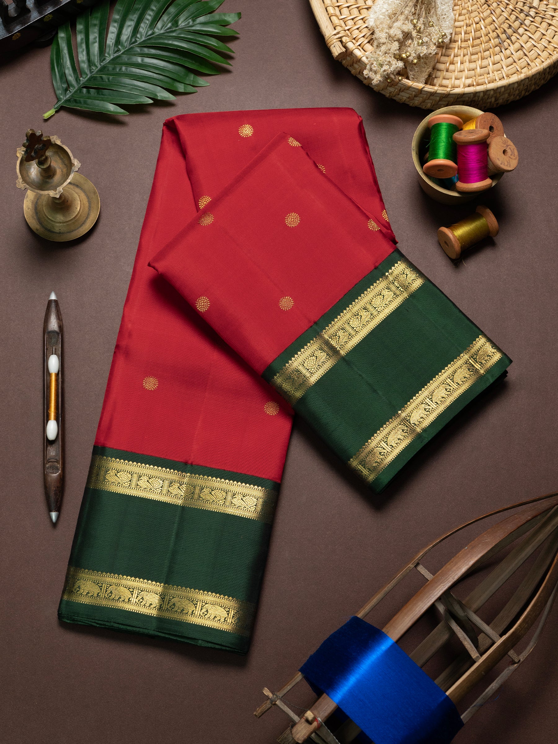 Vintage red and green rettapet border kai korvai/ Kanjipuram Saree CLSA10139