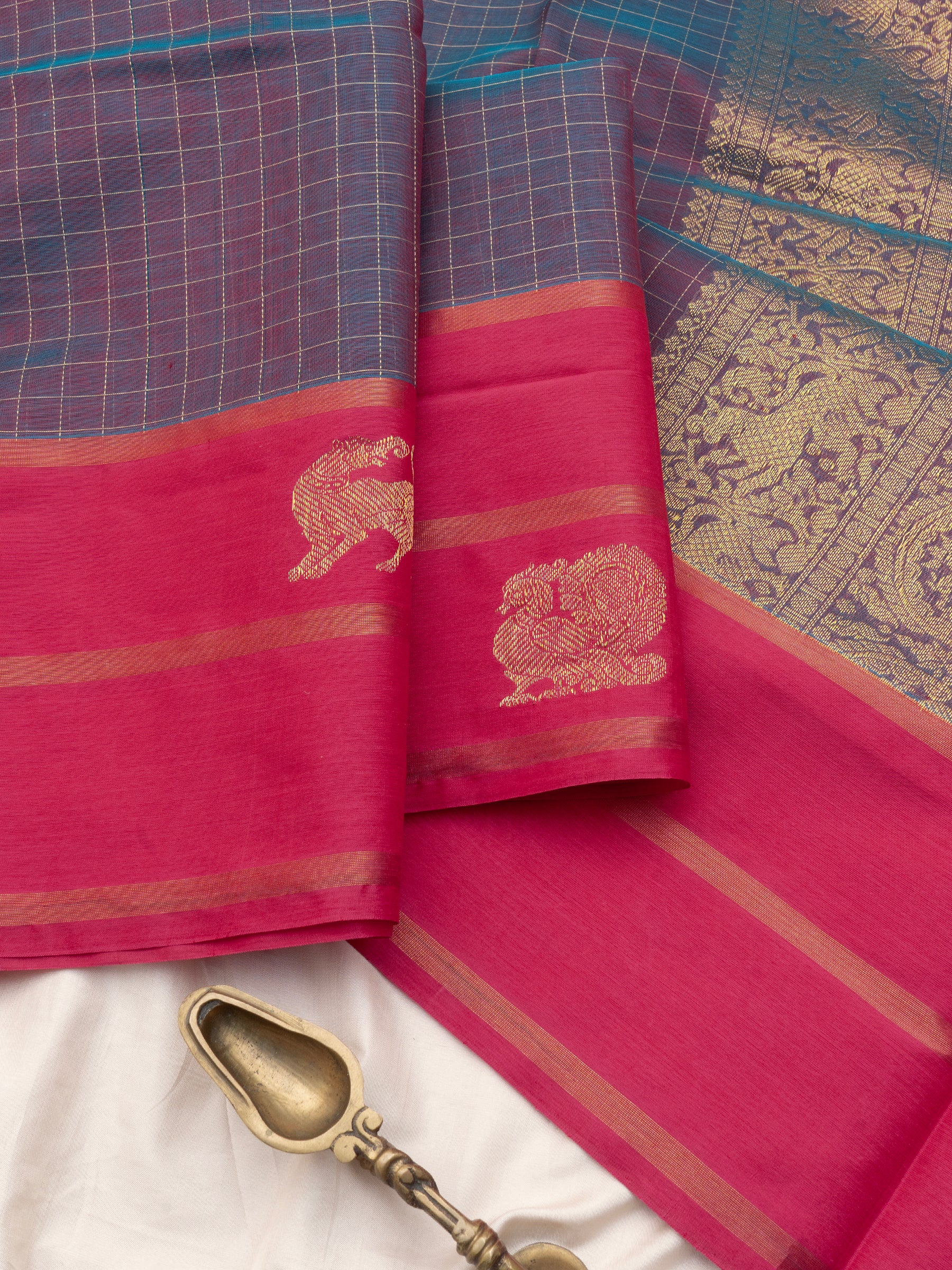Pastel lavender kattam and pink double border / Silk Cotton Saree CLSA10219