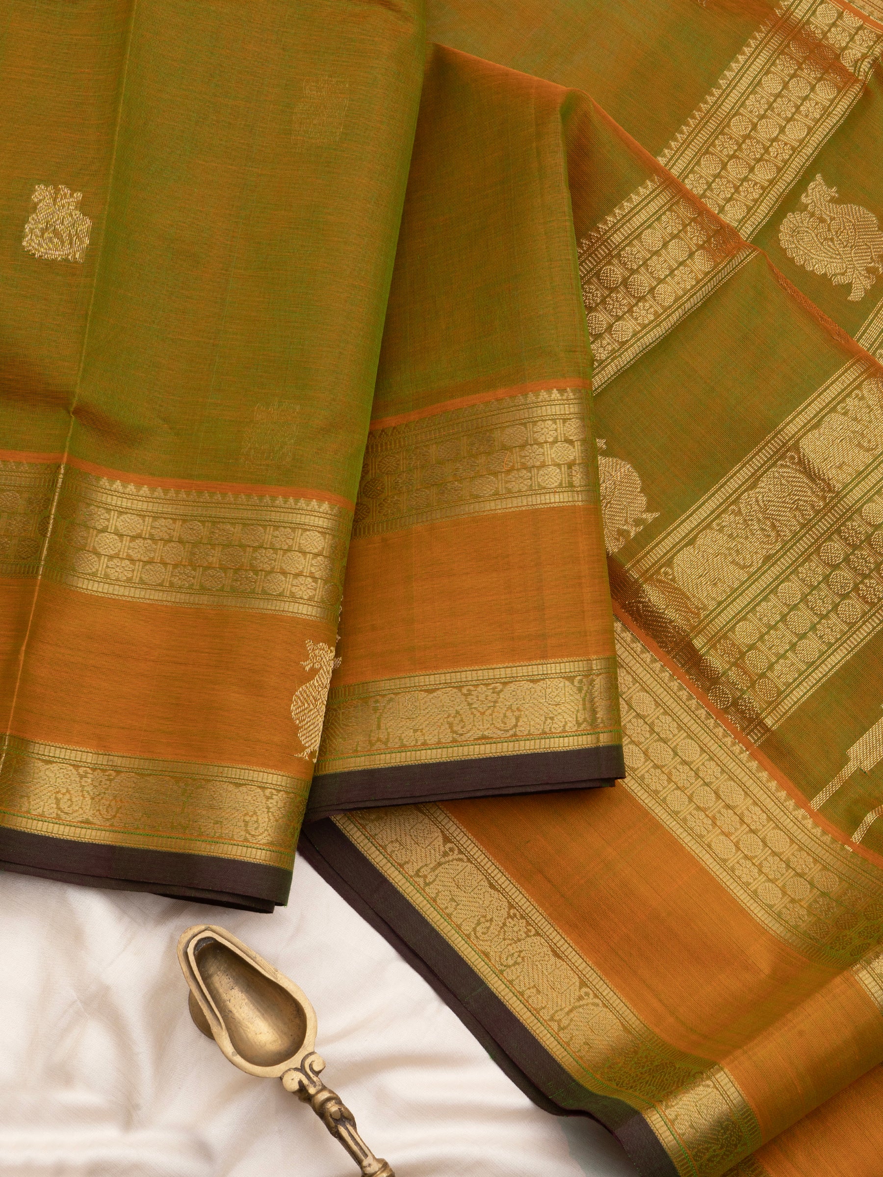 Green shot rust annam border butta/ Silk Cotton Saree CLSA10239
