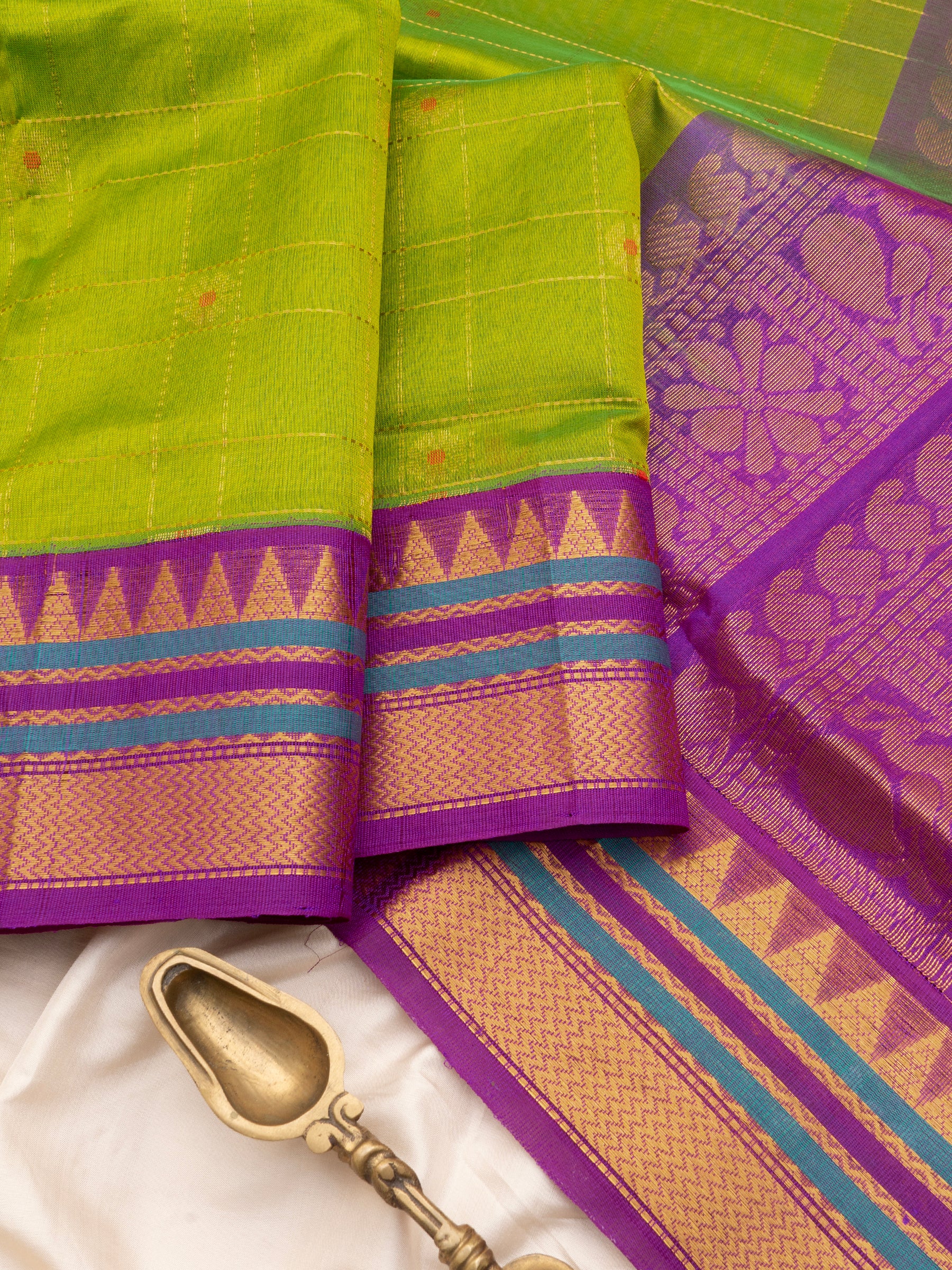 Sneha green kattam meenakari butta /  Silk Cotton  CLSA10433
