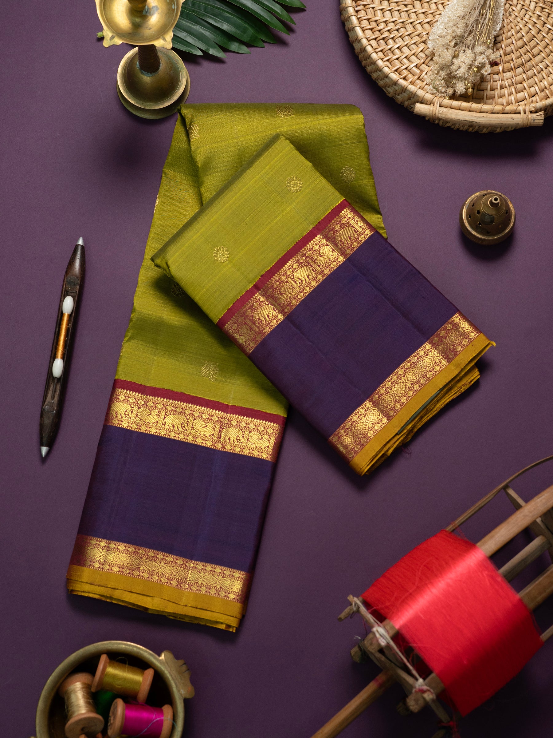 Vintage green retta pet Kanjipuram Silk Saree CLSA10616