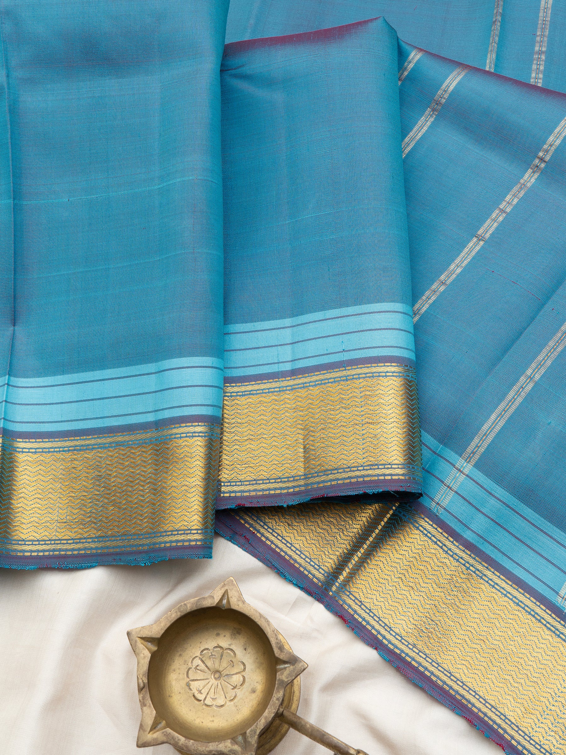 Teal blue benaras border / Arani Silk Saree CLSA10833