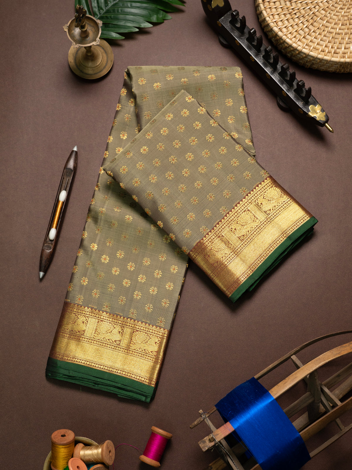Kaaki colour Meena work Thodar Butta /Kanjipuram Silk Saree CLSA11353