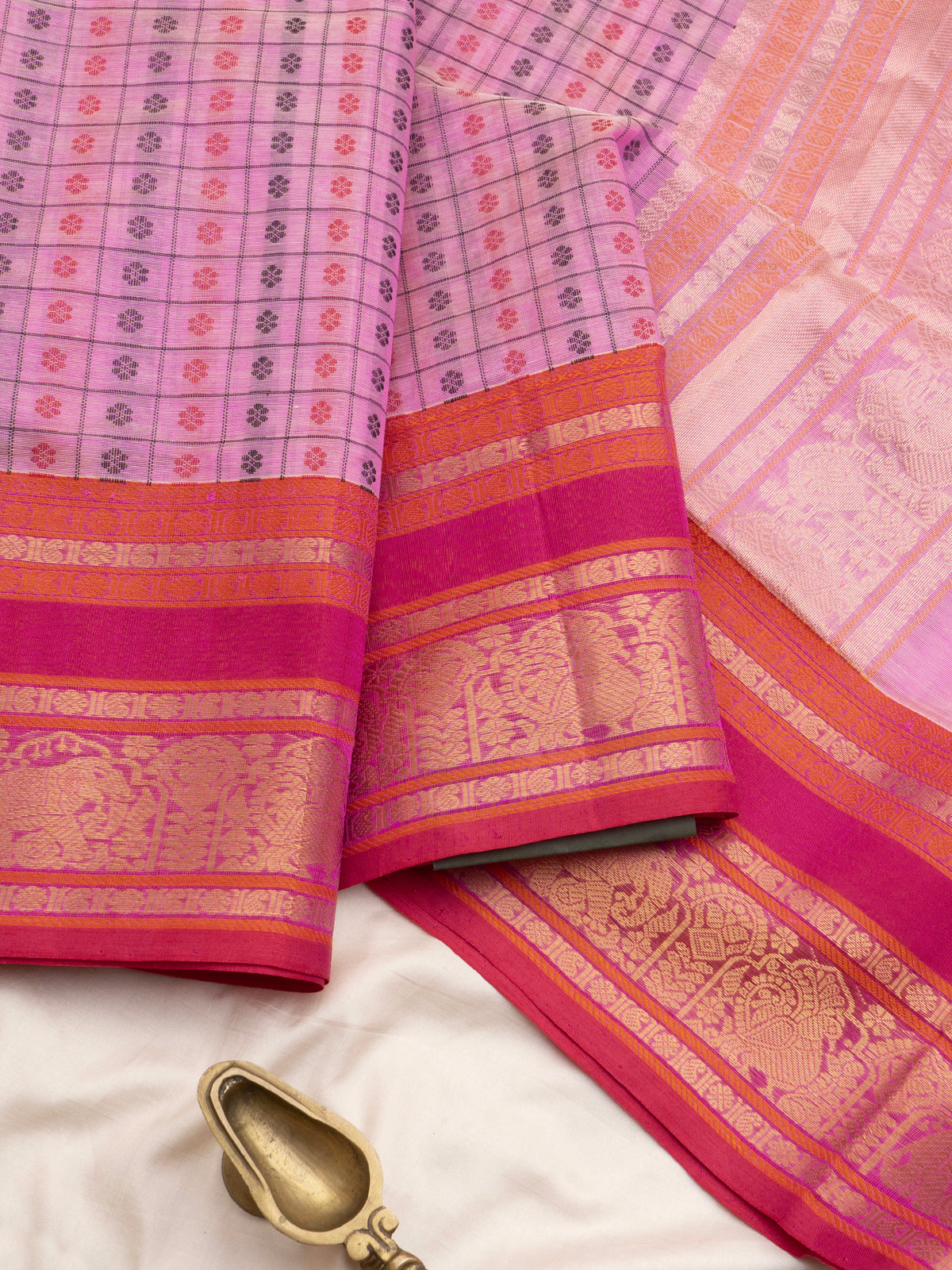 Pastel pink lakshambutta/ Silk Cotton Saree CLSA11849