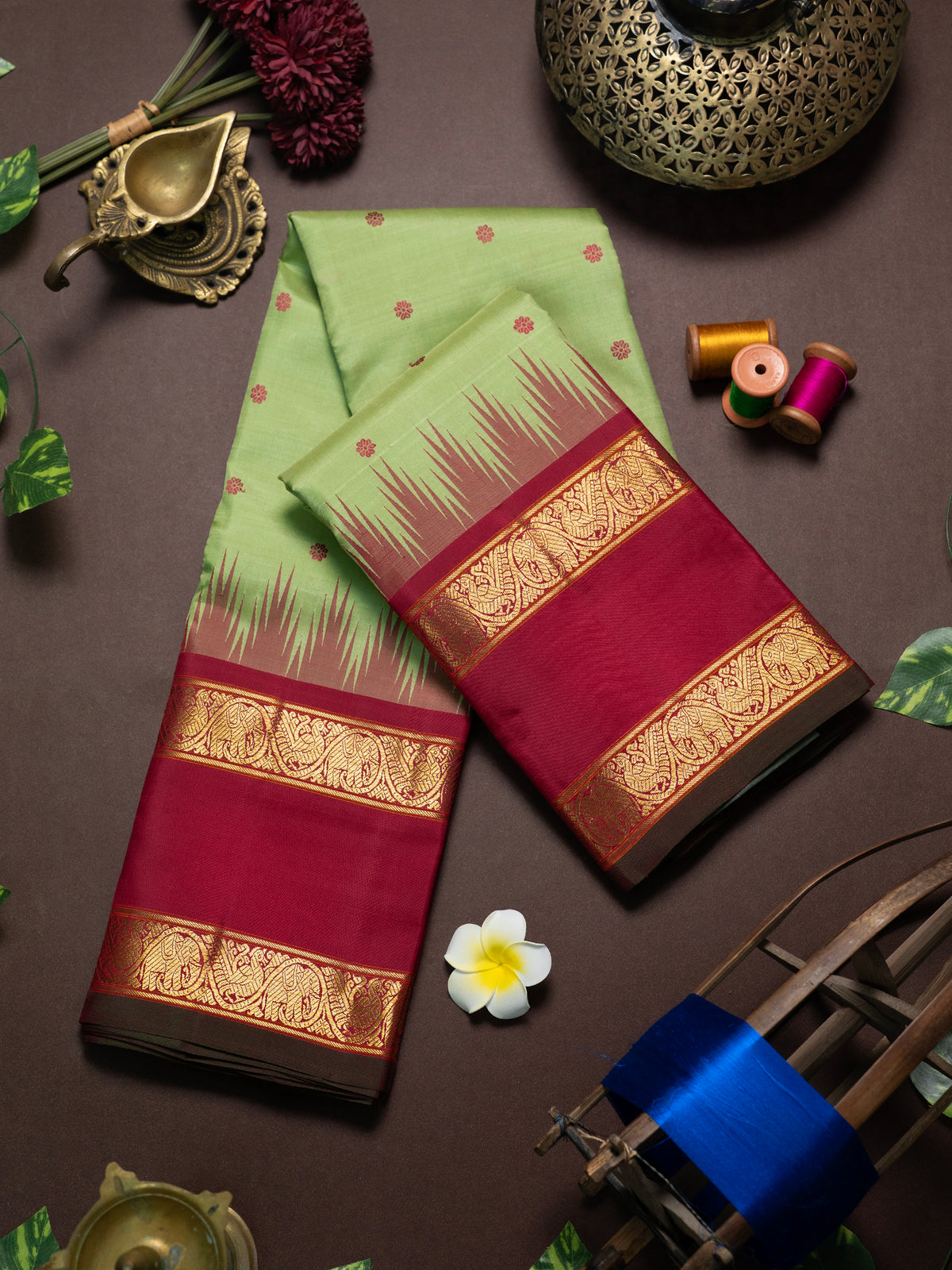 Vinatage Elaichi green Kai Korvai Pure Kanjipuram Silk Saree CLSA11910