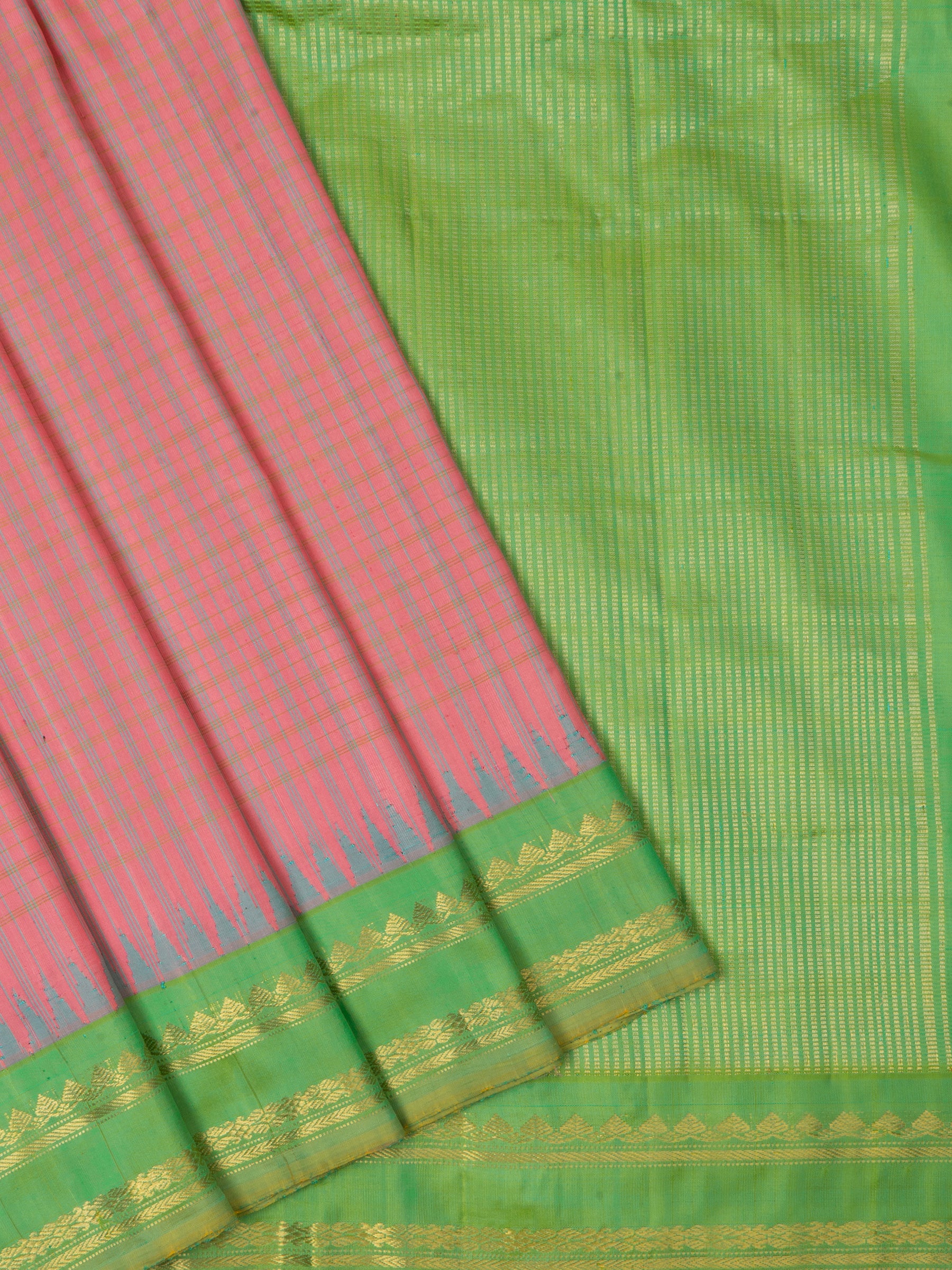Peach checks and green / Gadwal Silk CLSA4121