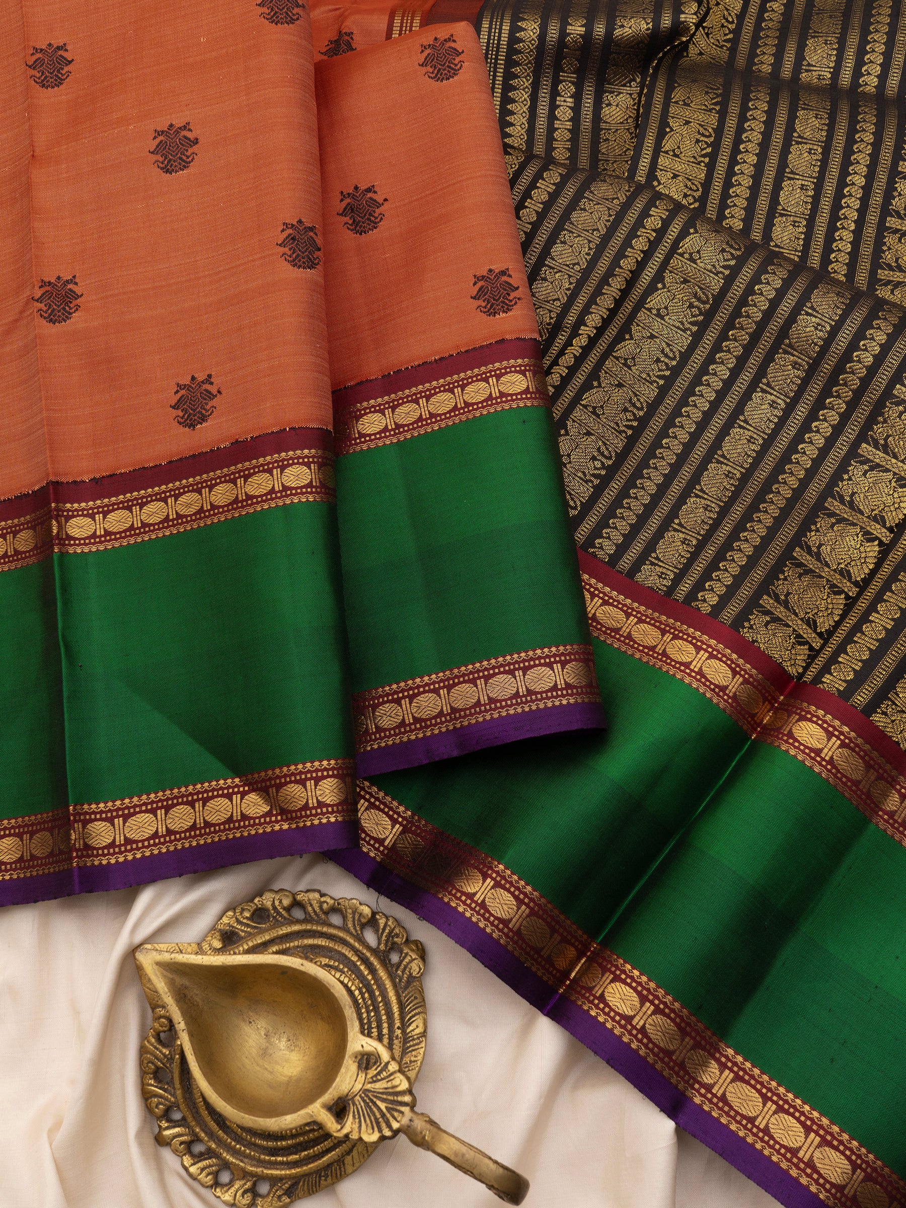 Rust and green black kai korvai/ Kanjipuram silk Saree CLSA4408