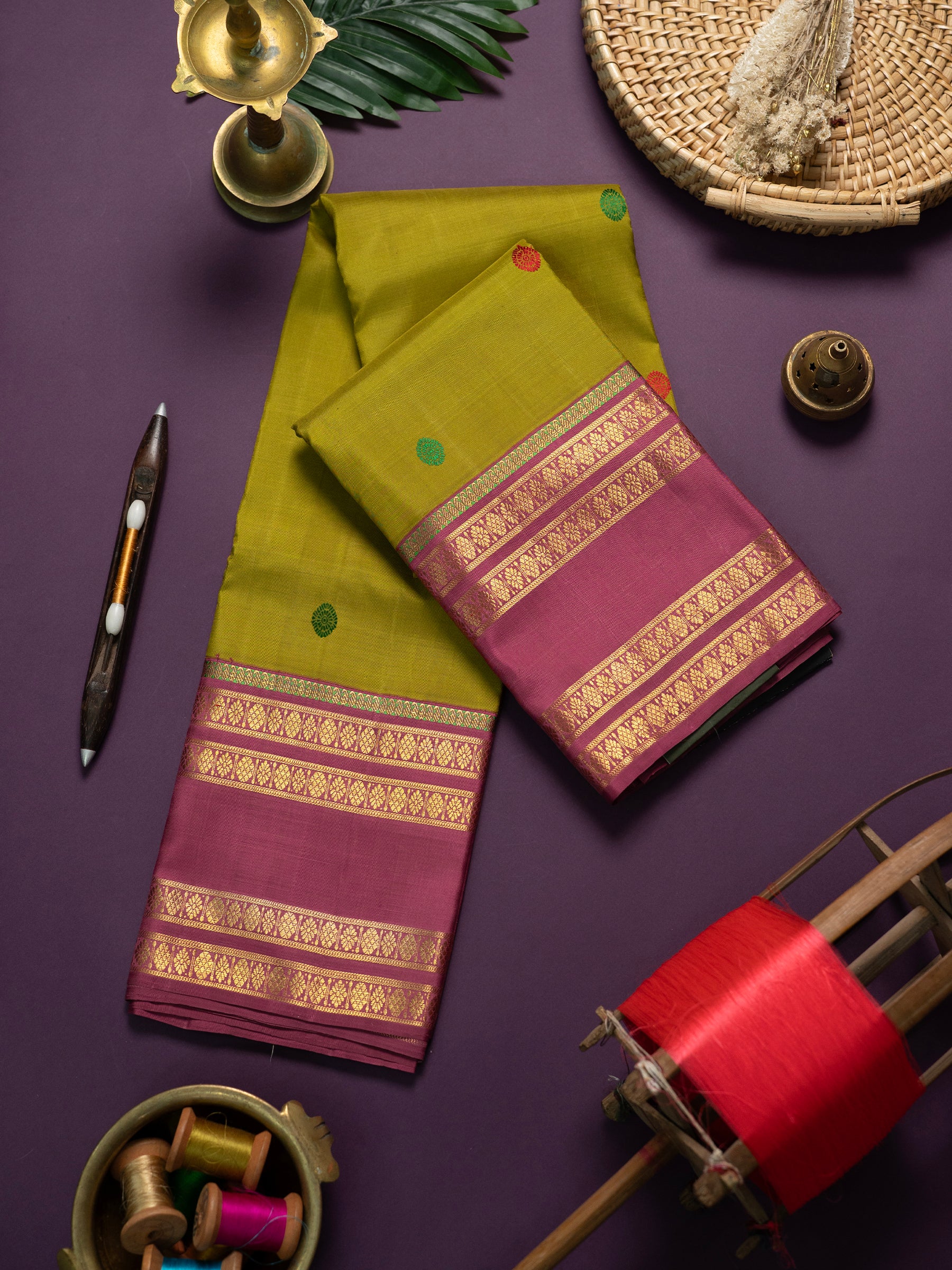 Vintage olive green retta pet Kanjipuram Silk Saree CLSA4657