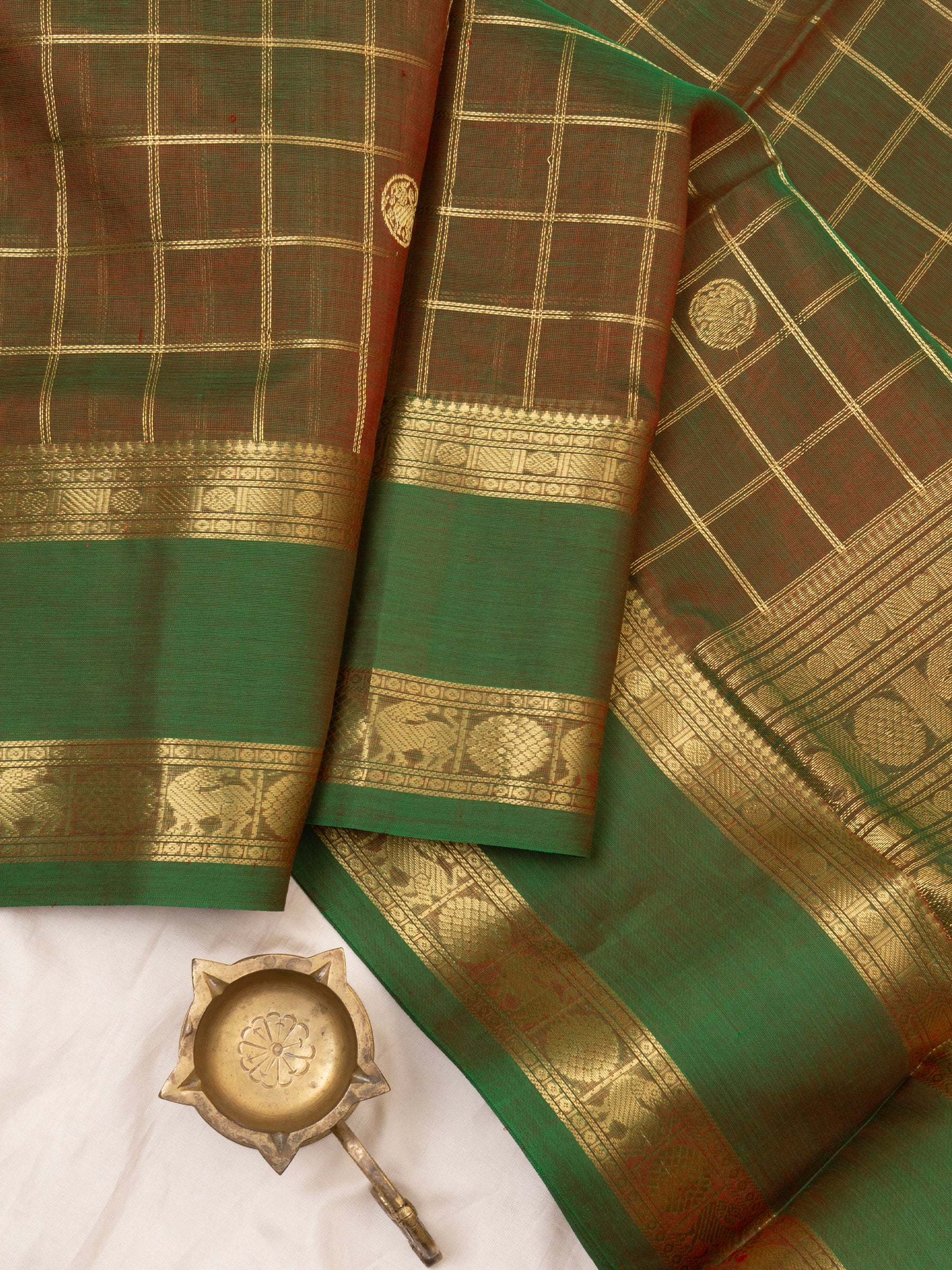 Maanthulir and green rettapet border/ Silk Cotton Saree CLSA4703
