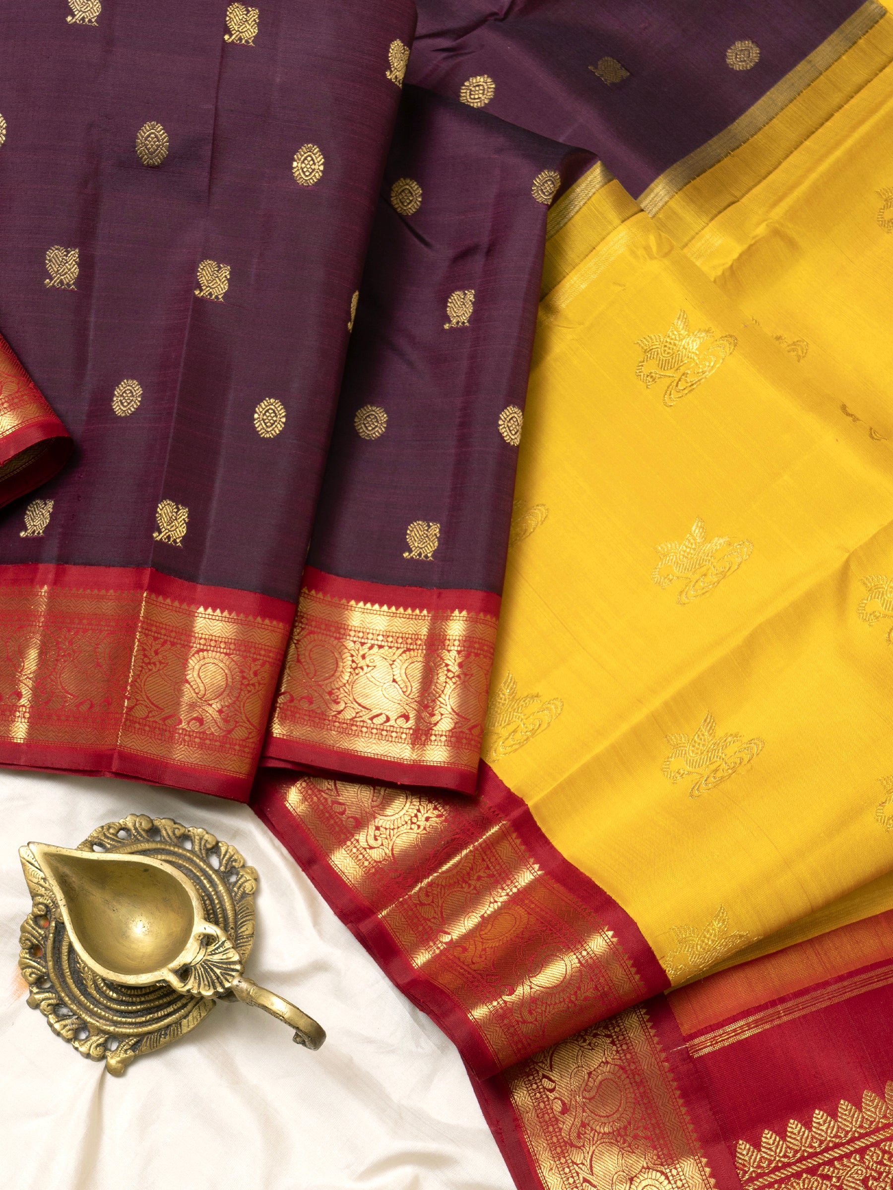 Vintage brown and red double color palla / Kanjipuram Silk Saree CLSA4869