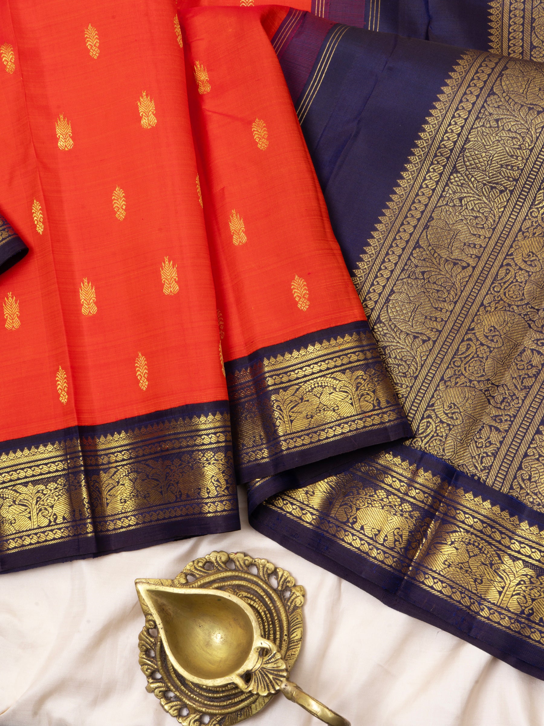Orange and blue kai korvai/ Kanjipuram Silk Saree CLSA4985