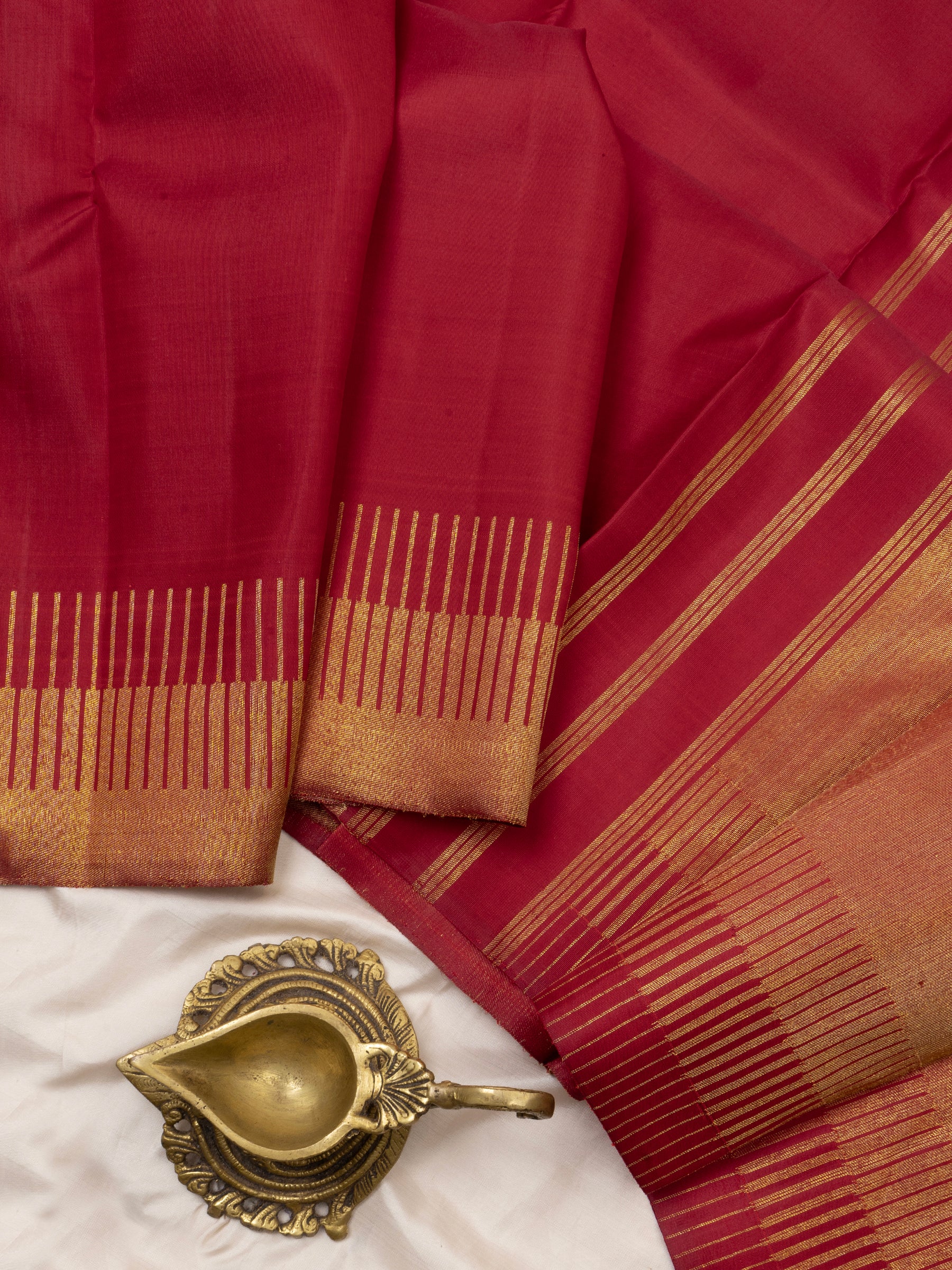 Araku seepureeku border / Kanjipuram silk Saree CLSA5335