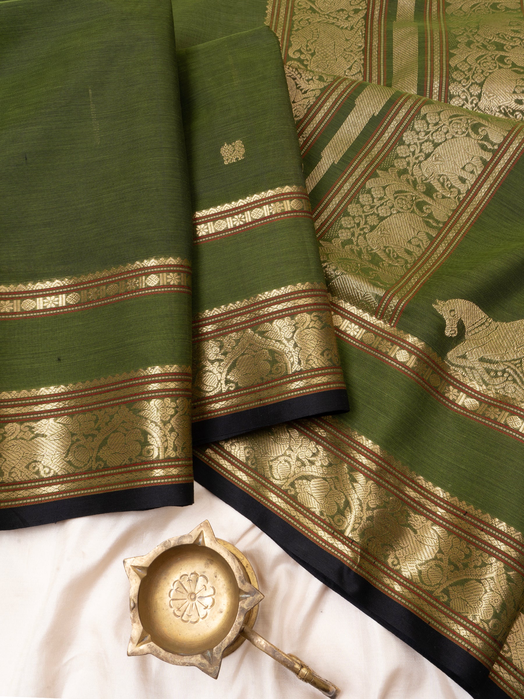 Fern Green /Silk Cotton Saree CLSA5970
